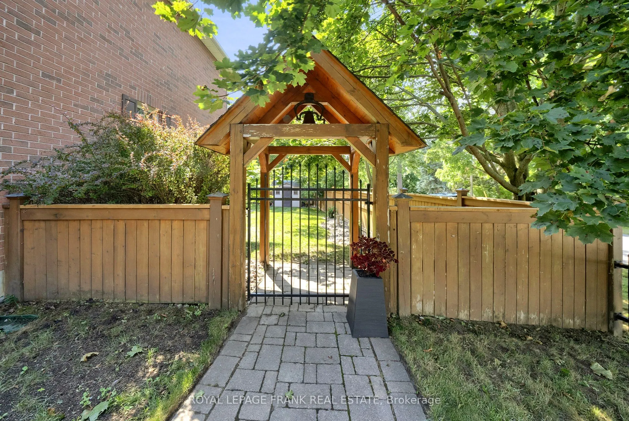 22 Osgoode Gate