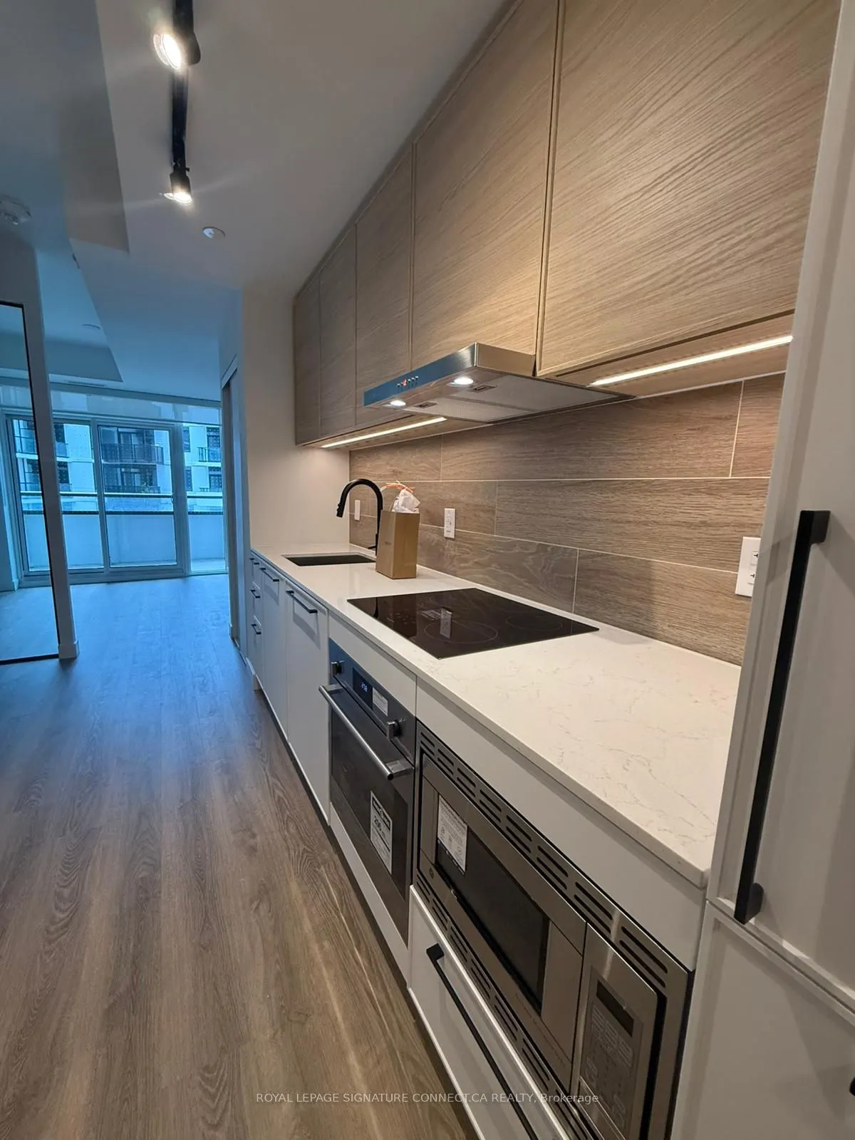 1050 Eastern Avenue, #503