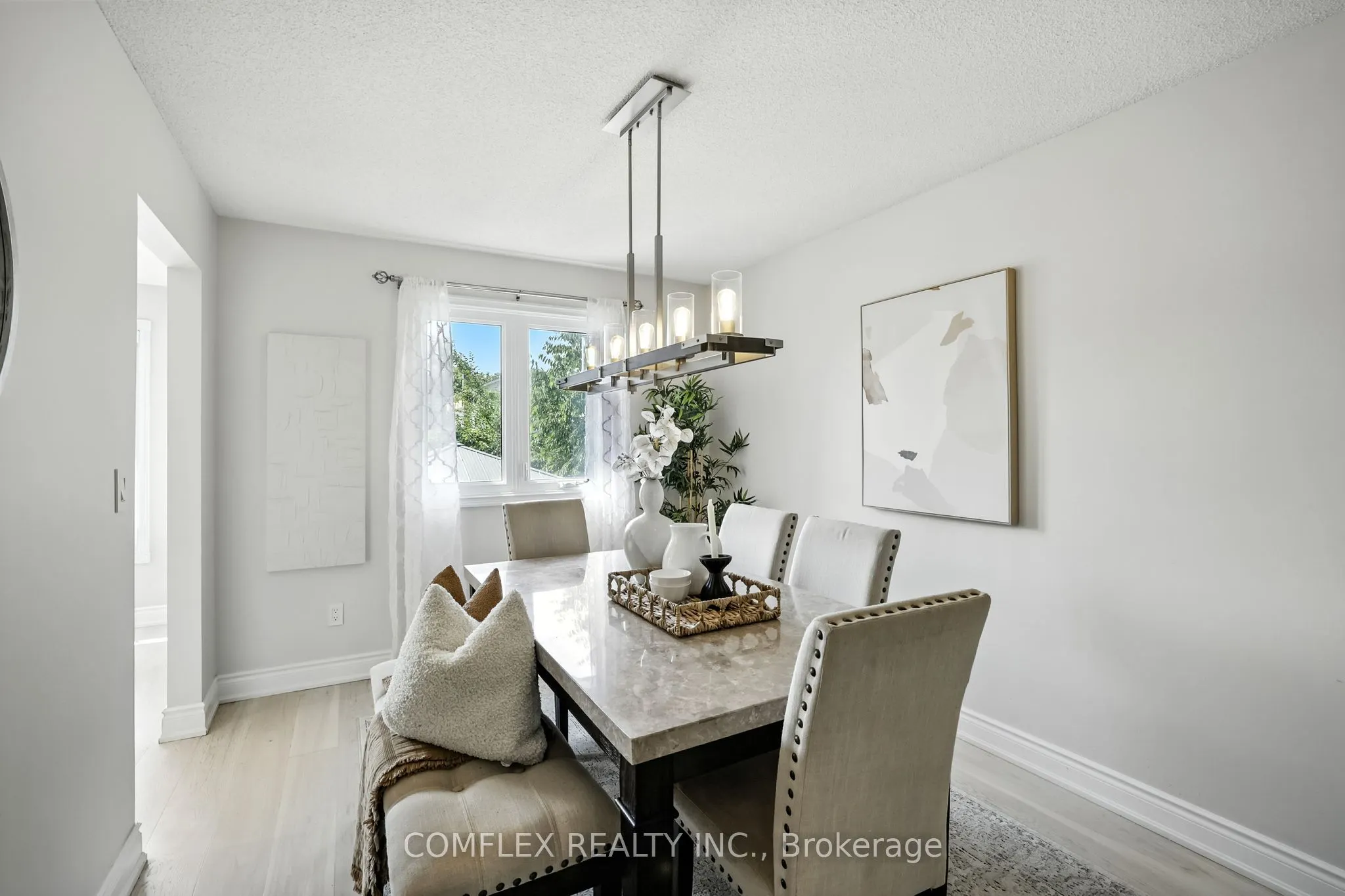 85 Pinedale Crescent