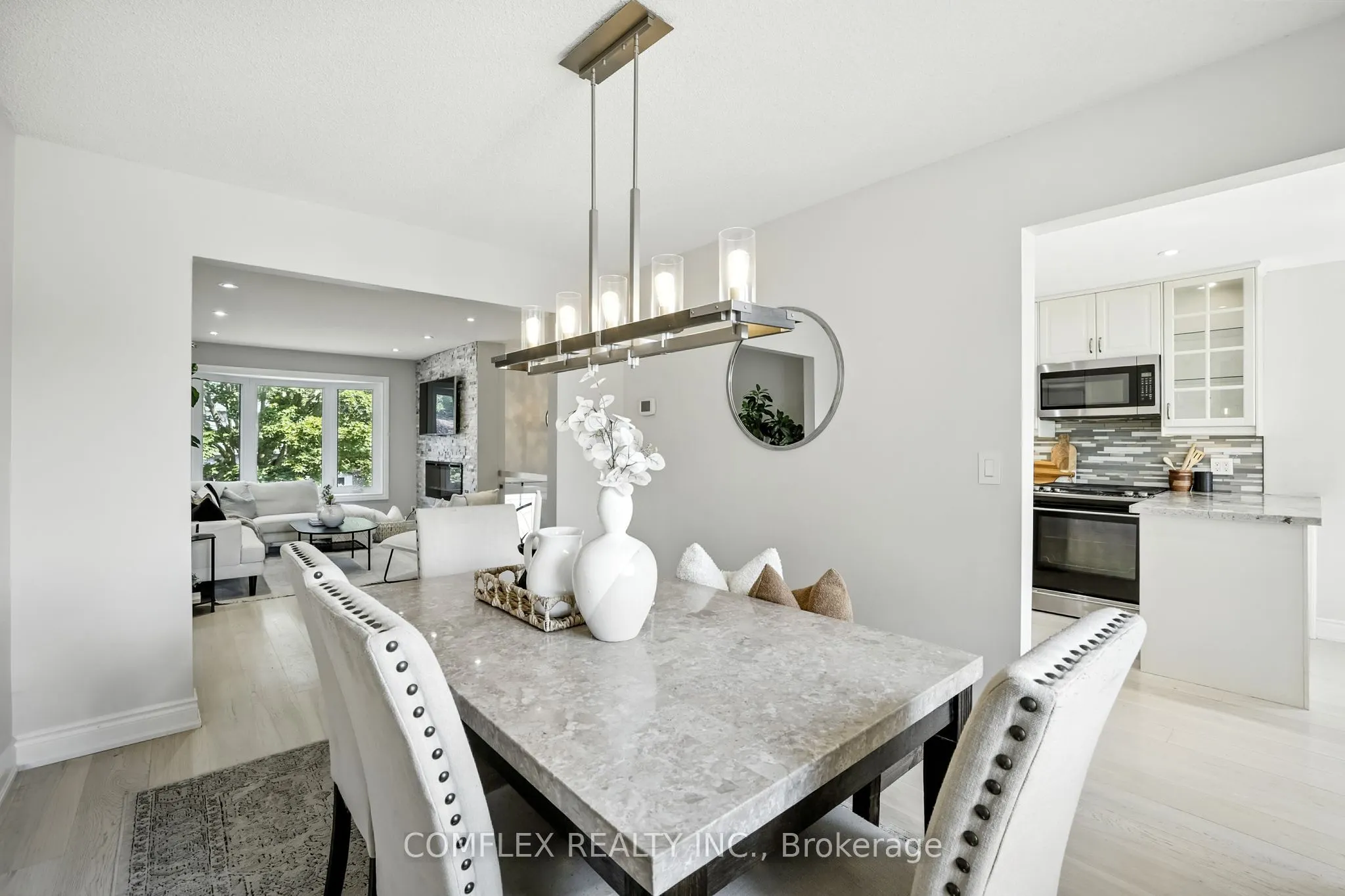 85 Pinedale Crescent