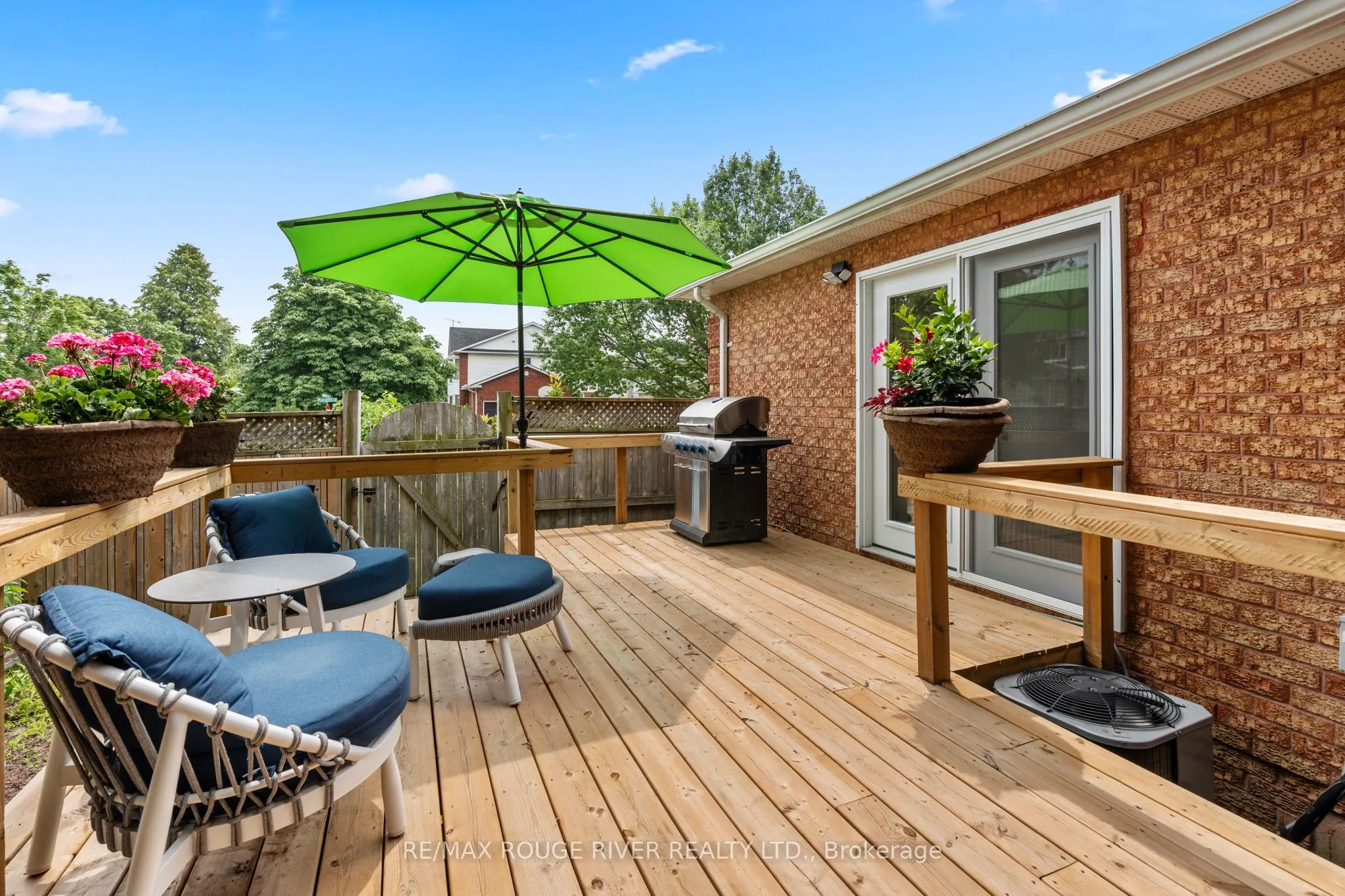 41 Peachtree Crescent
