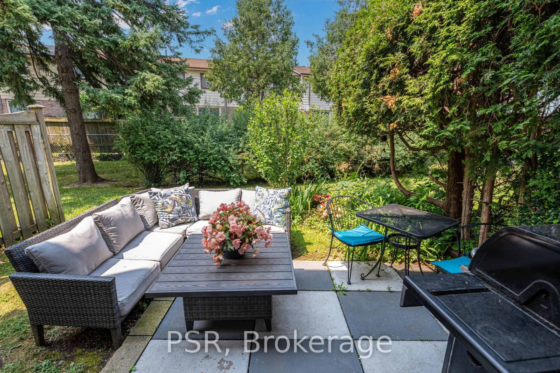 50 Verne Crescent, #22