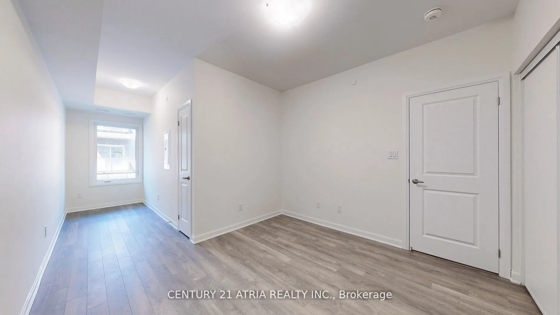 2791 Eglinton Avenue E, #505