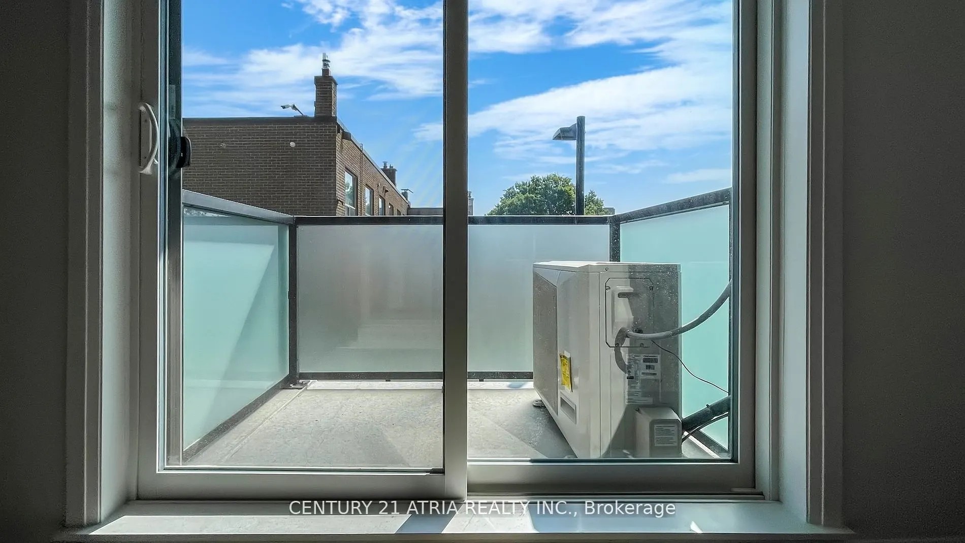 2791 Eglinton Avenue E, #505