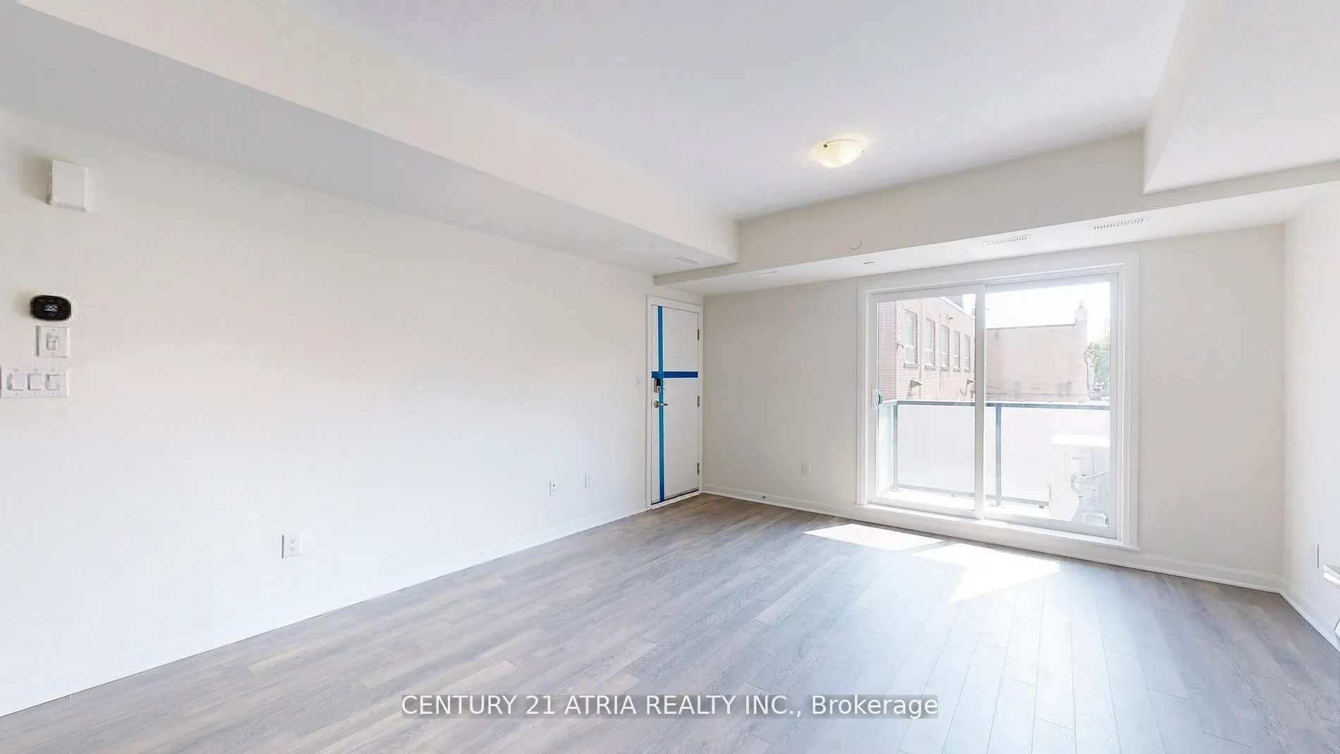 2791 Eglinton Avenue E, #505