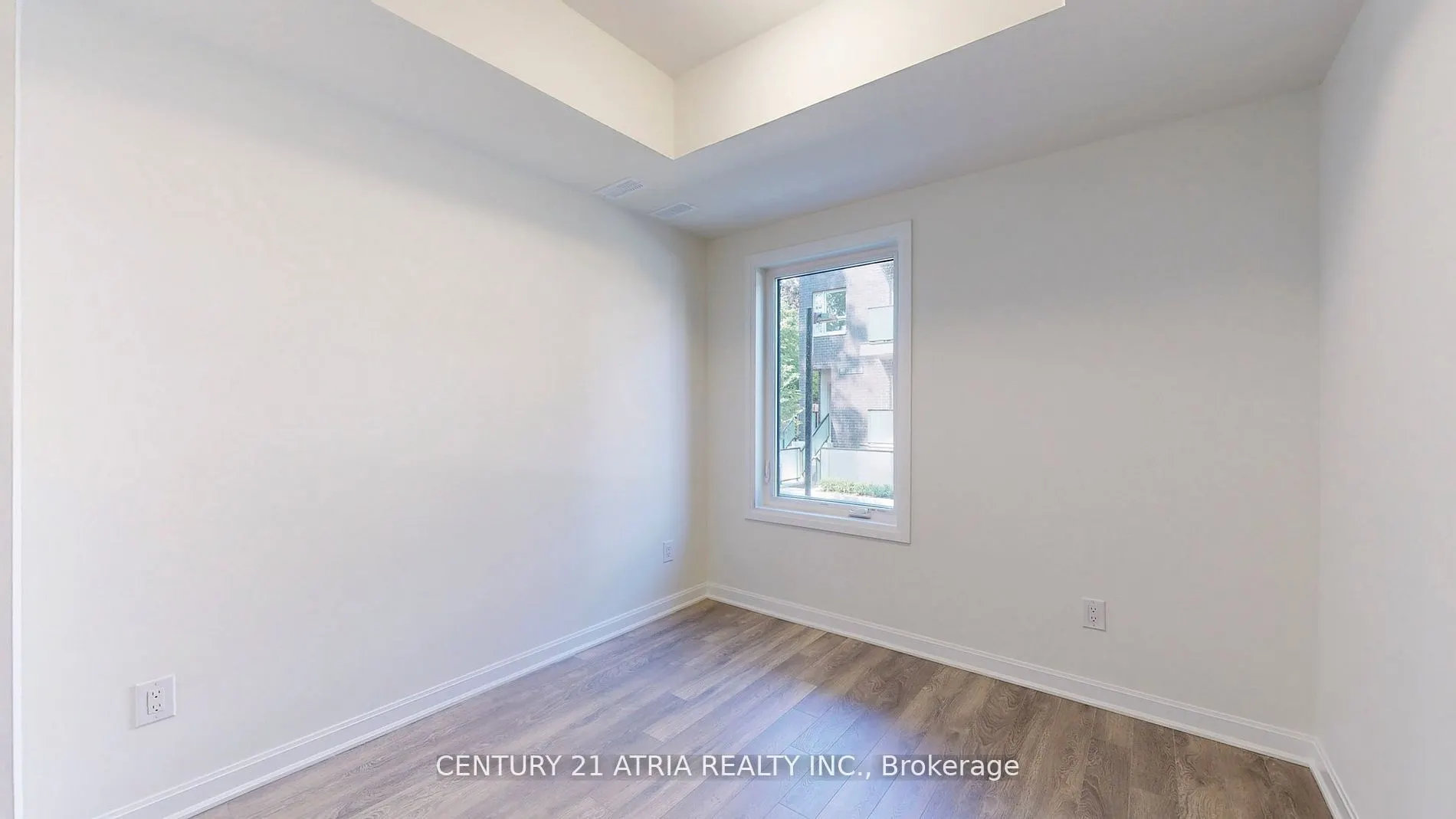 2791 Eglinton Avenue E, #505