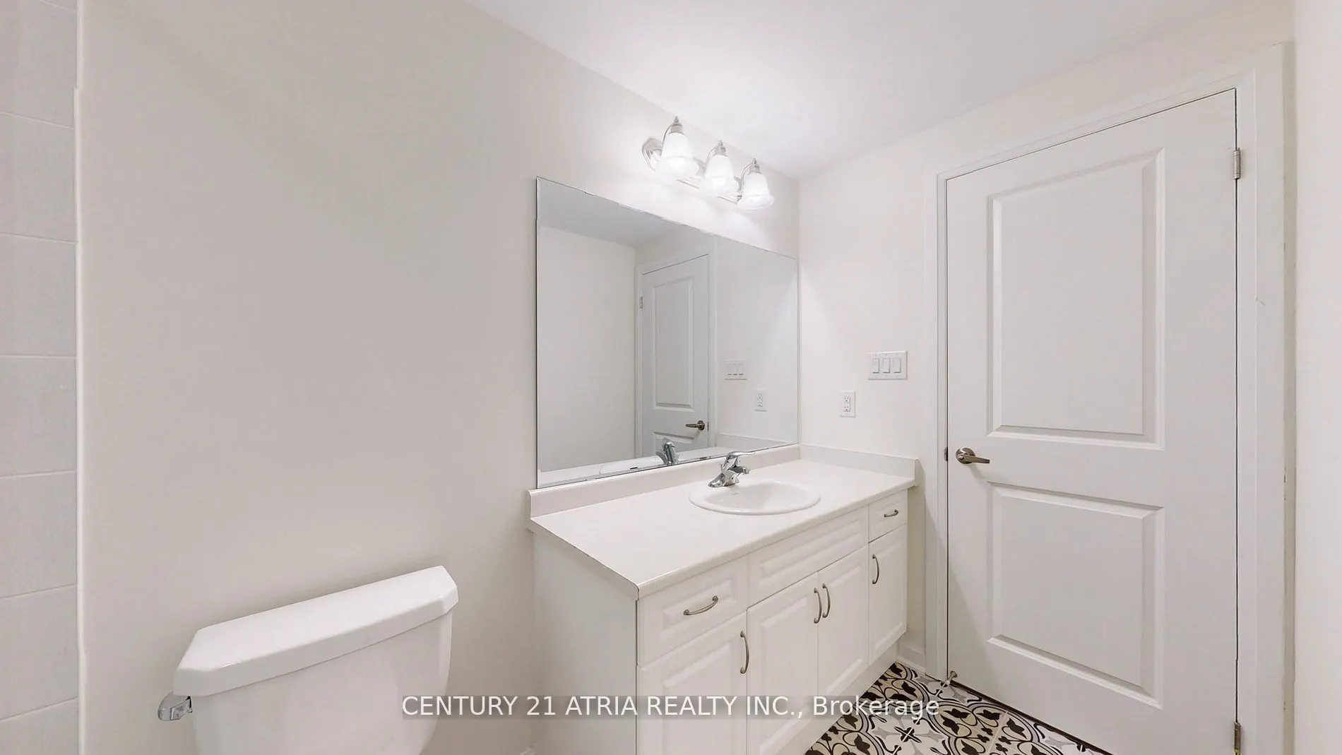 2791 Eglinton Avenue E, #505