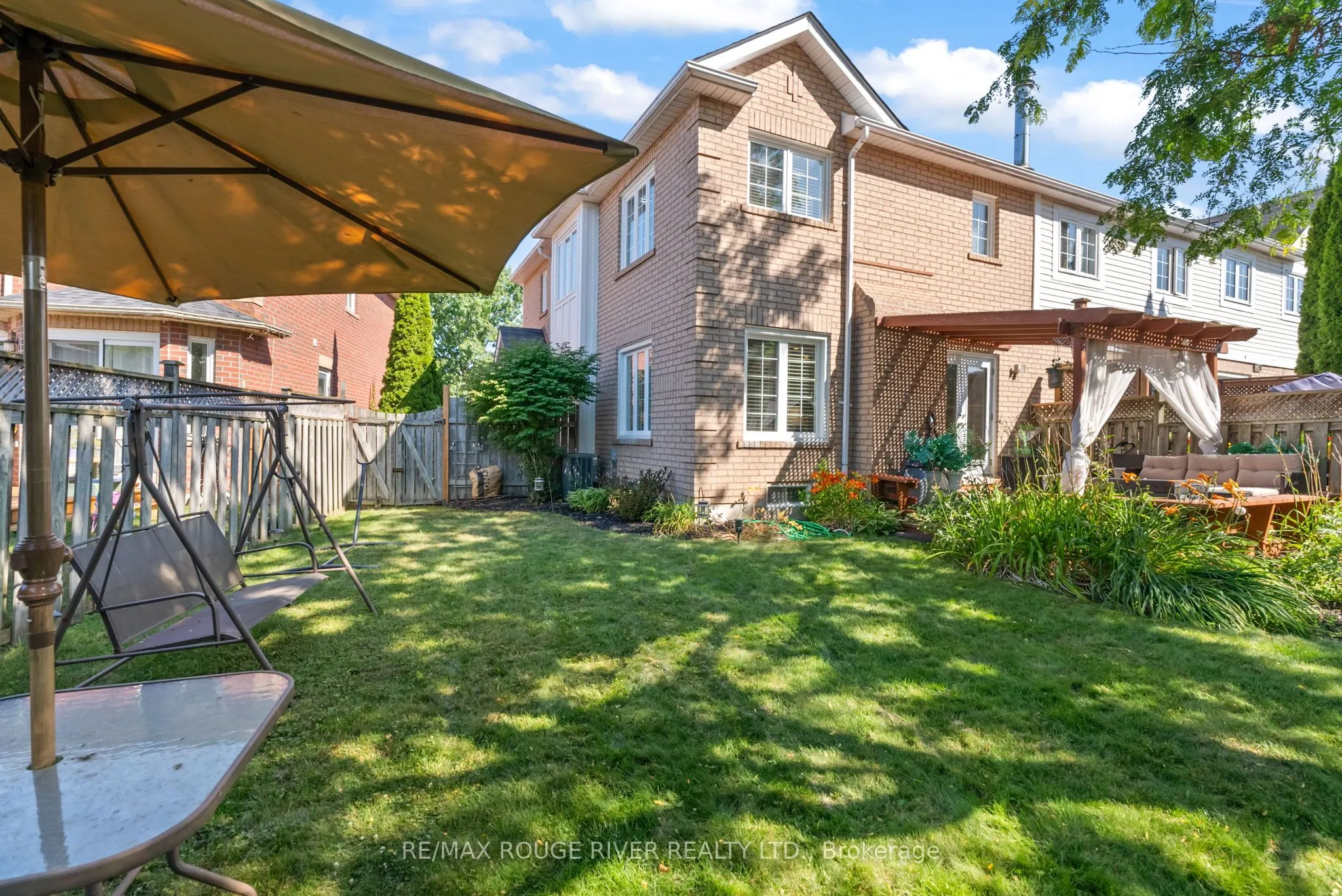 27 Creekwood Crescent