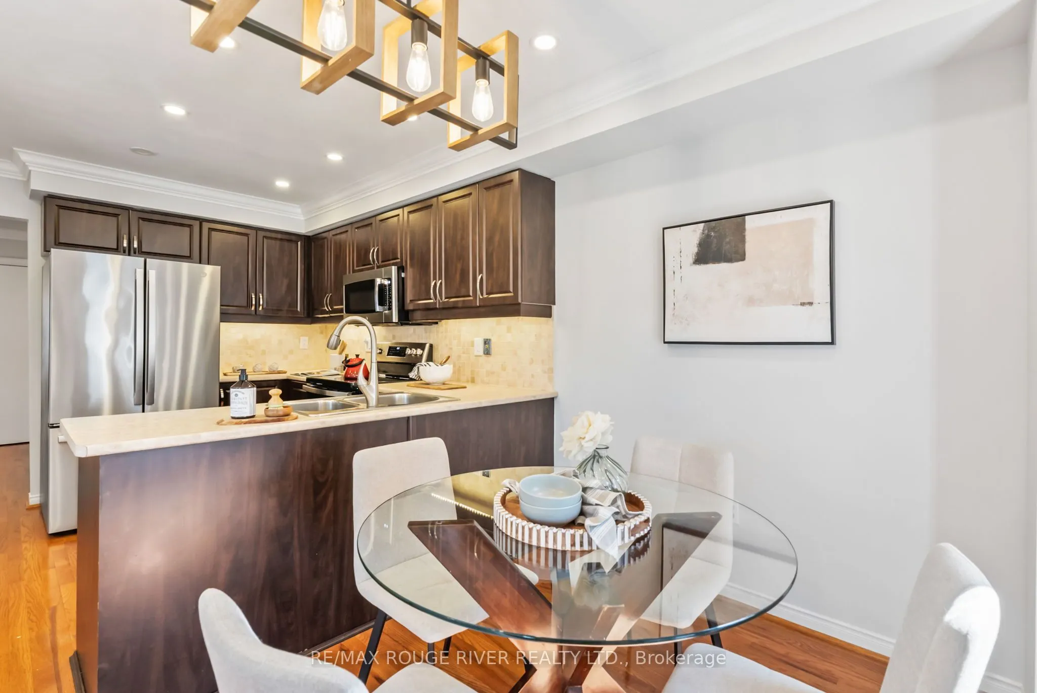 27 Creekwood Crescent
