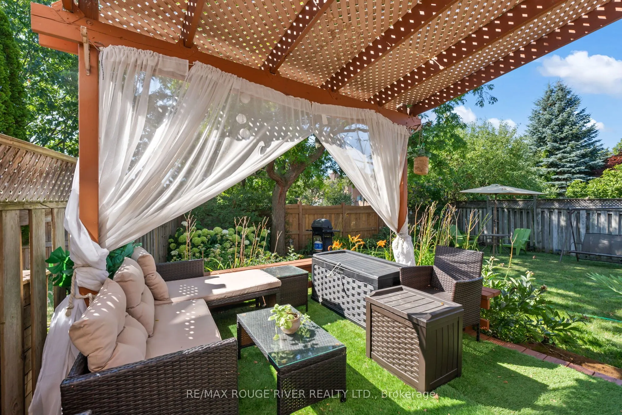 27 Creekwood Crescent