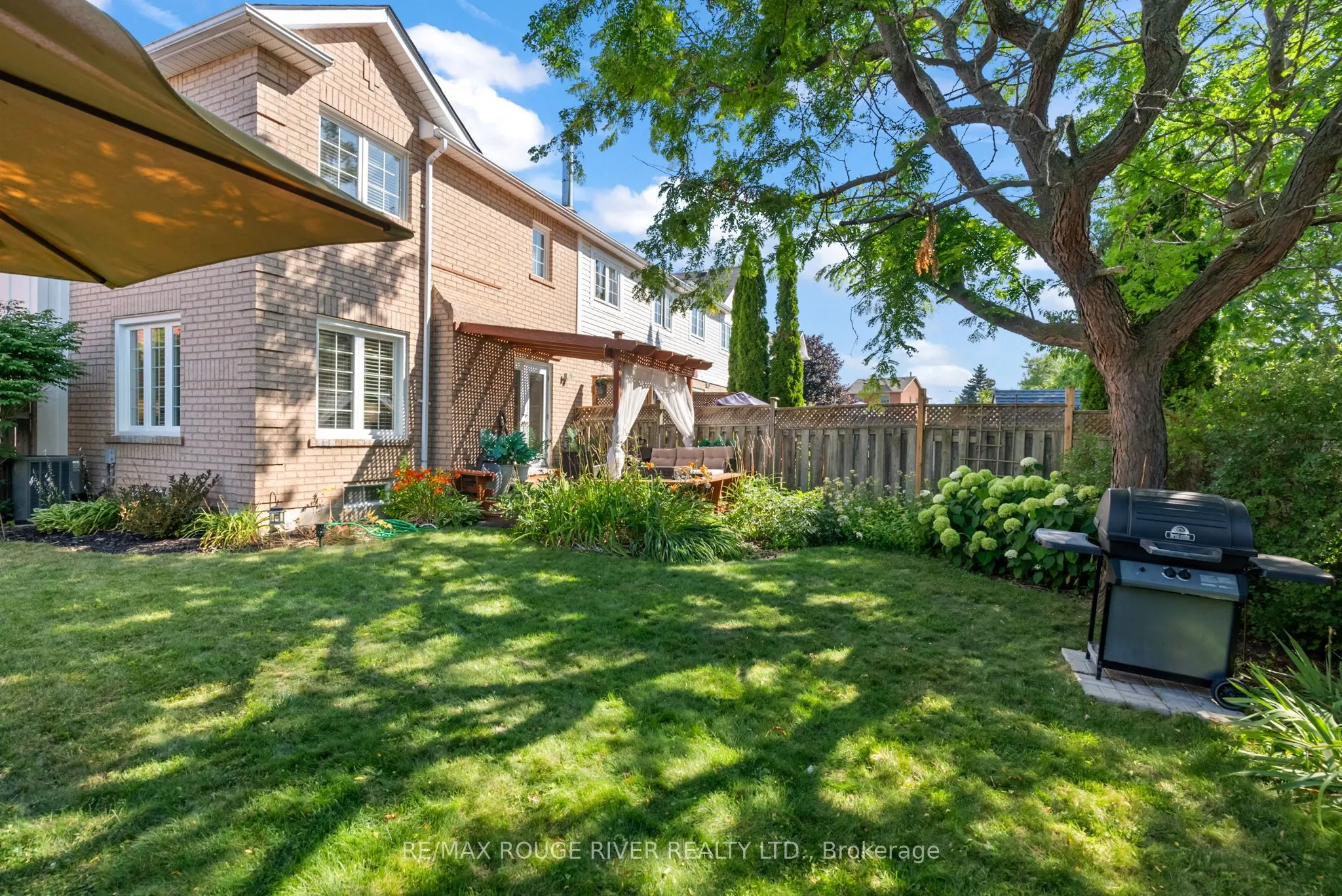27 Creekwood Crescent