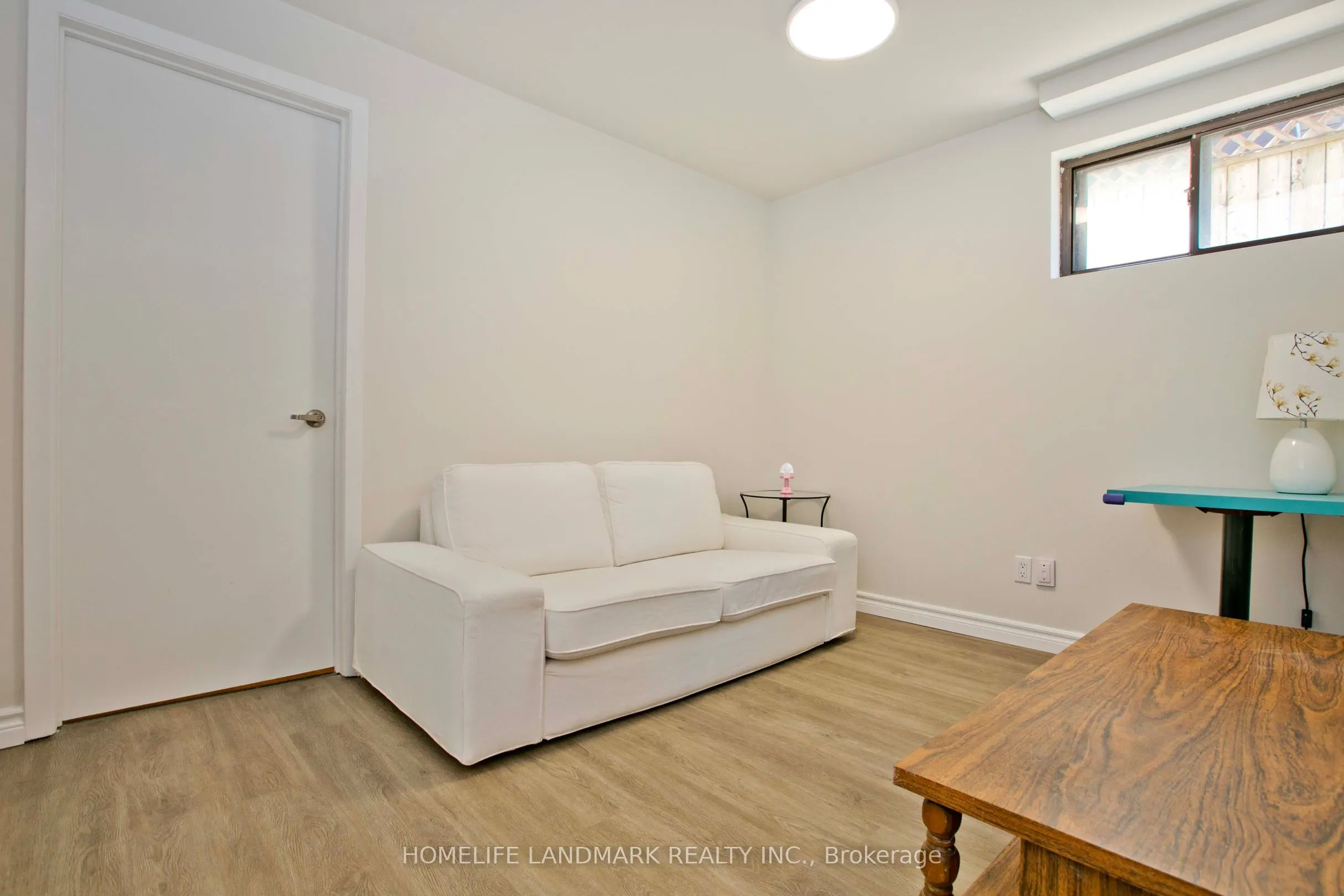 39 La Peer Boulevard