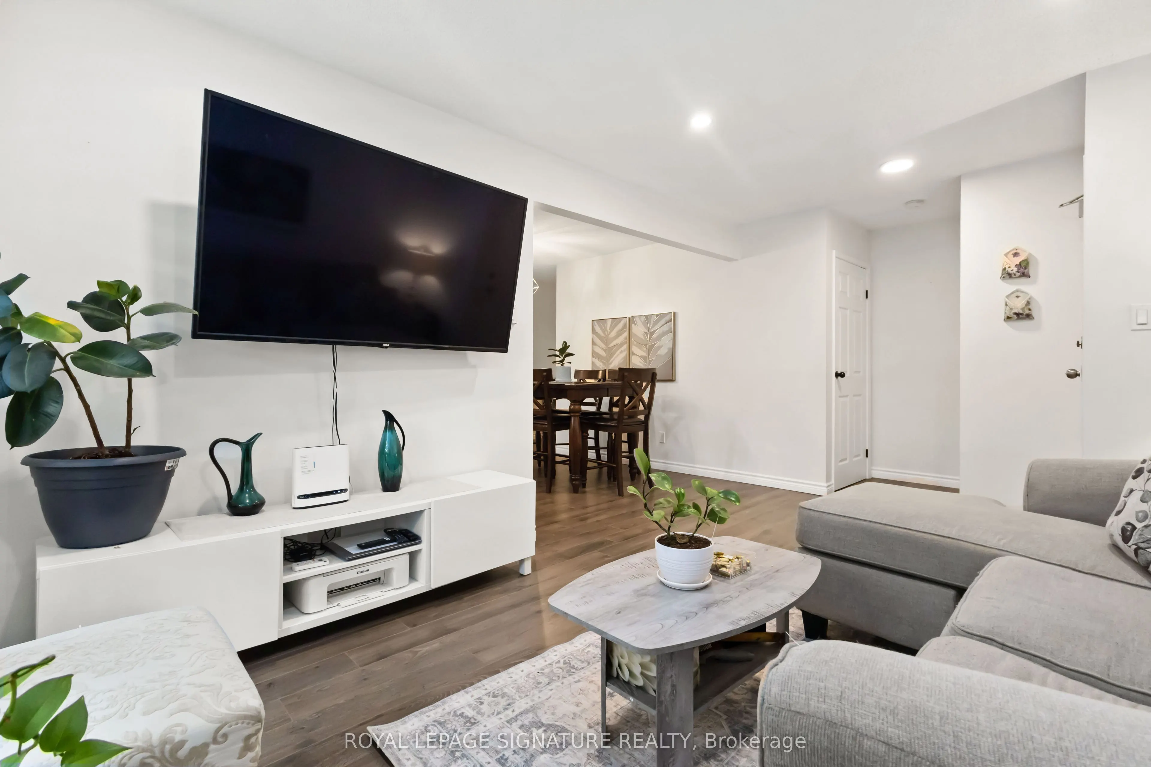 1100 Oxford Street, #47