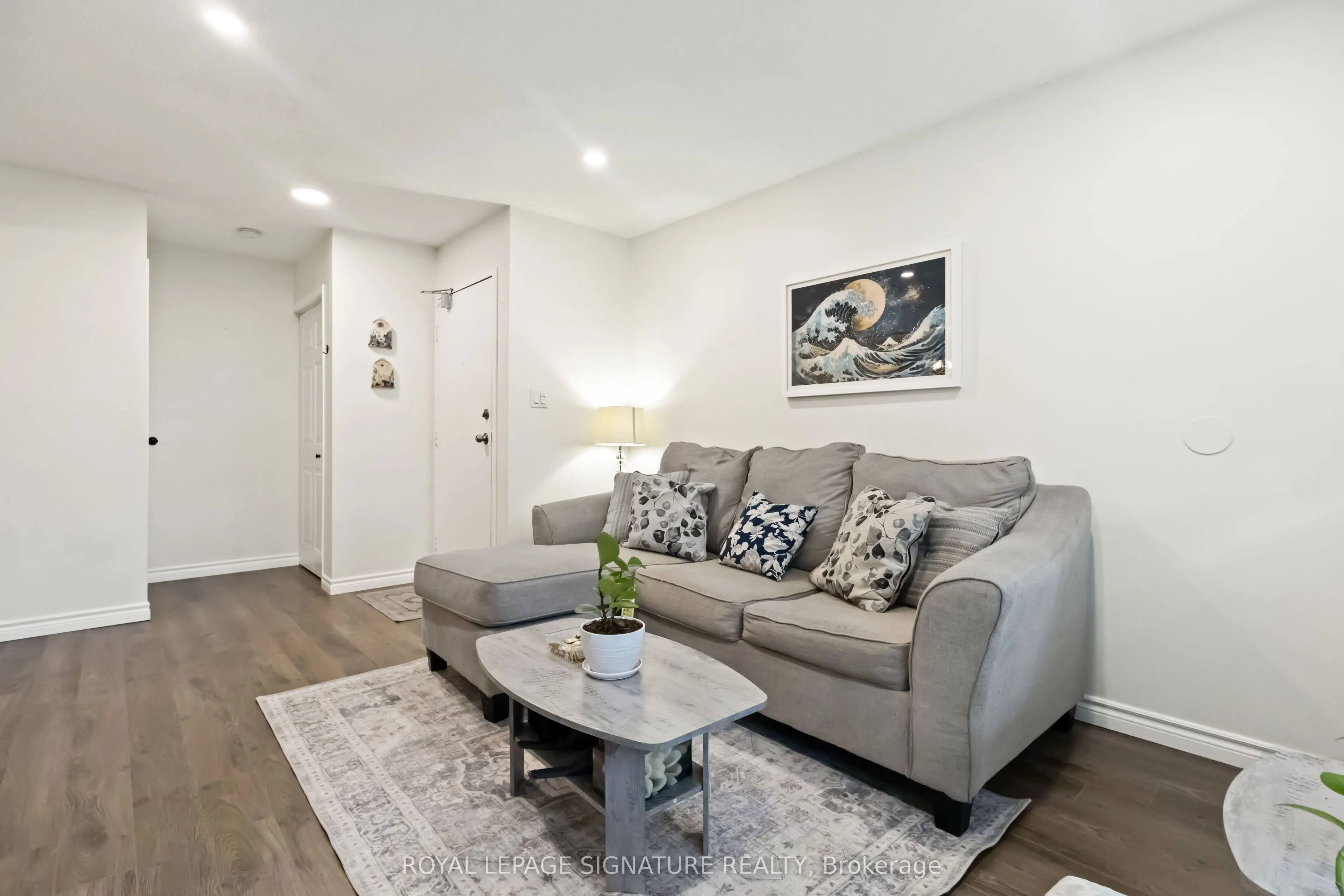 1100 Oxford Street, #47