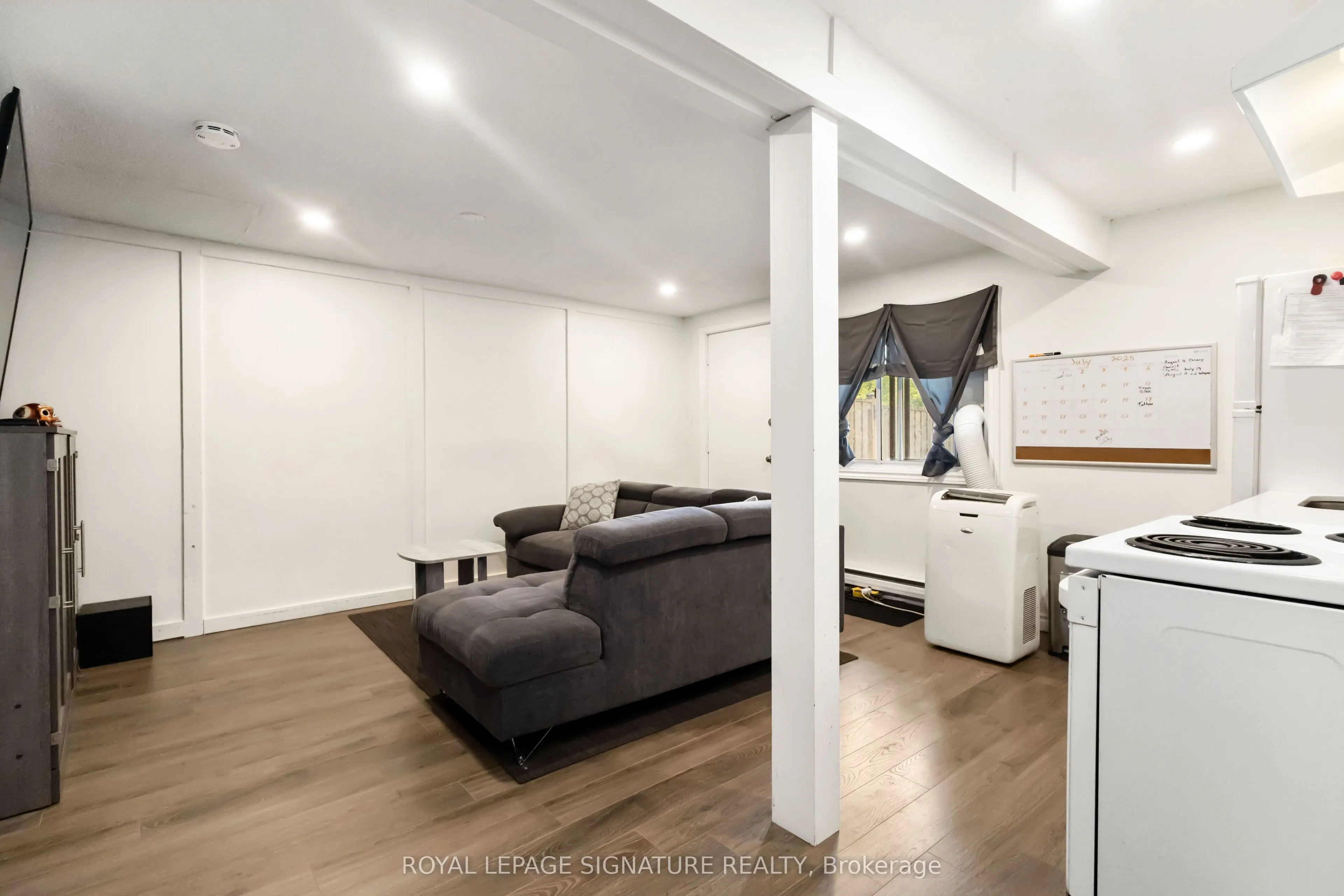 1100 Oxford Street, #47