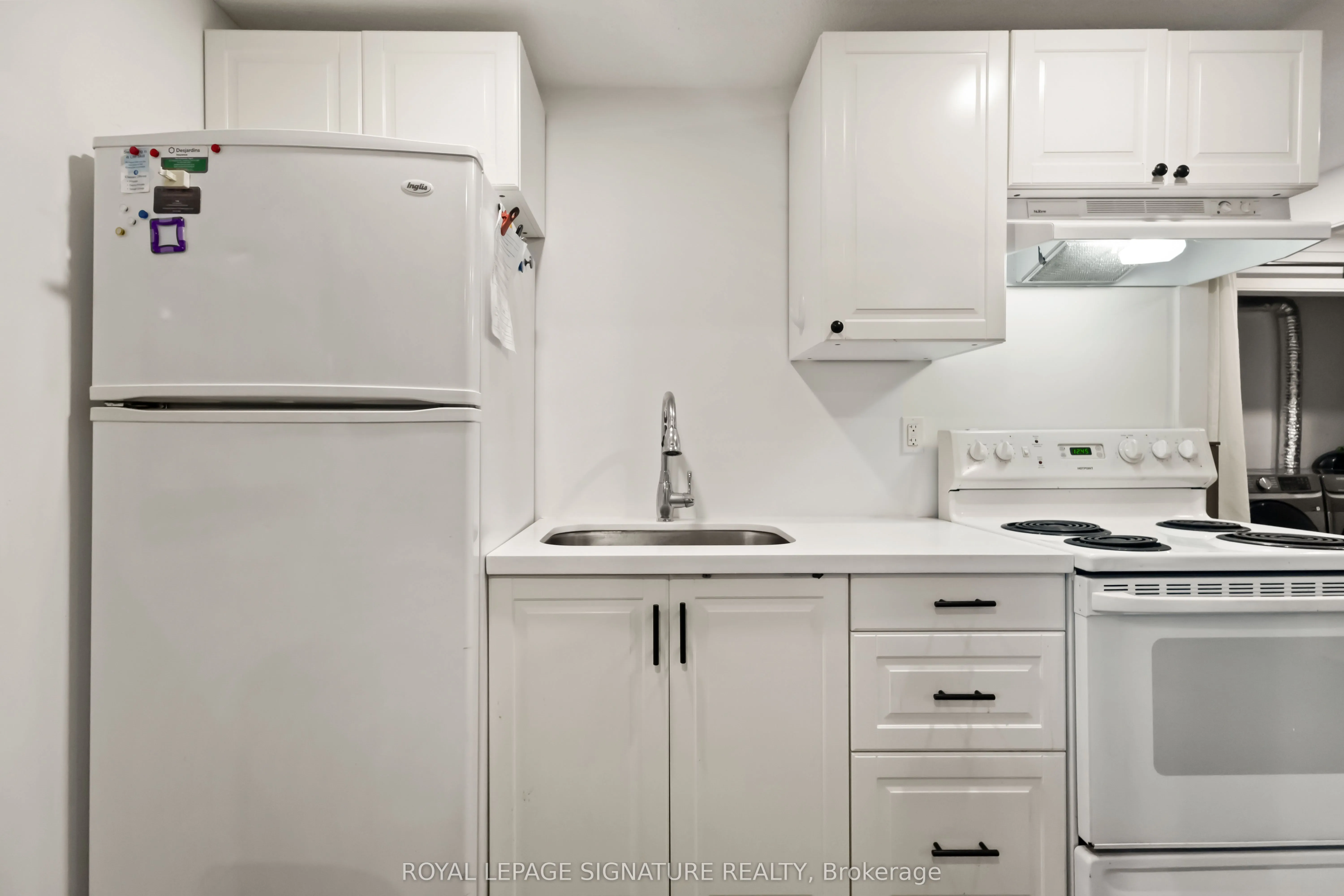 1100 Oxford Street, #47