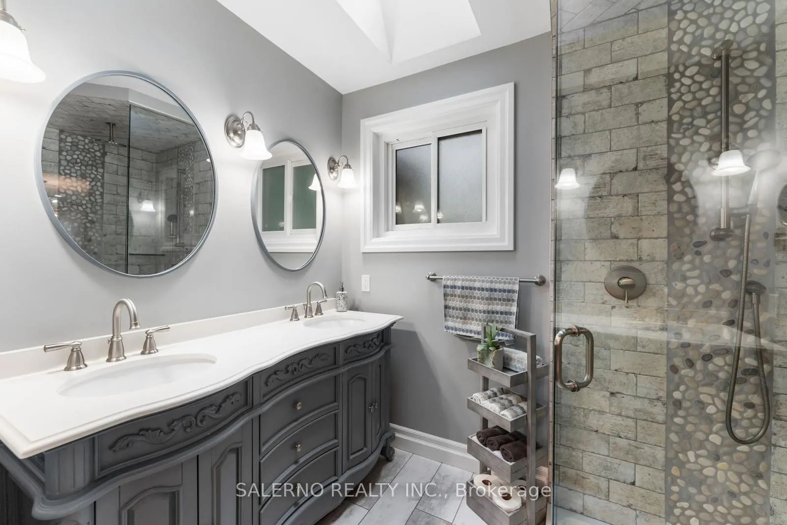 32 Glen Hill Drive