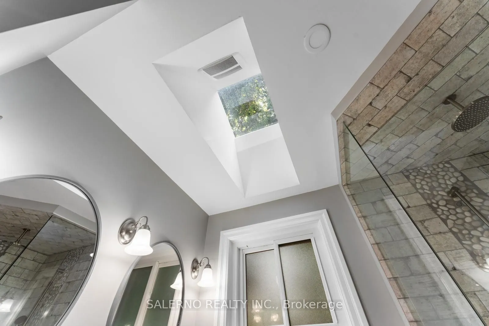 32 Glen Hill Drive