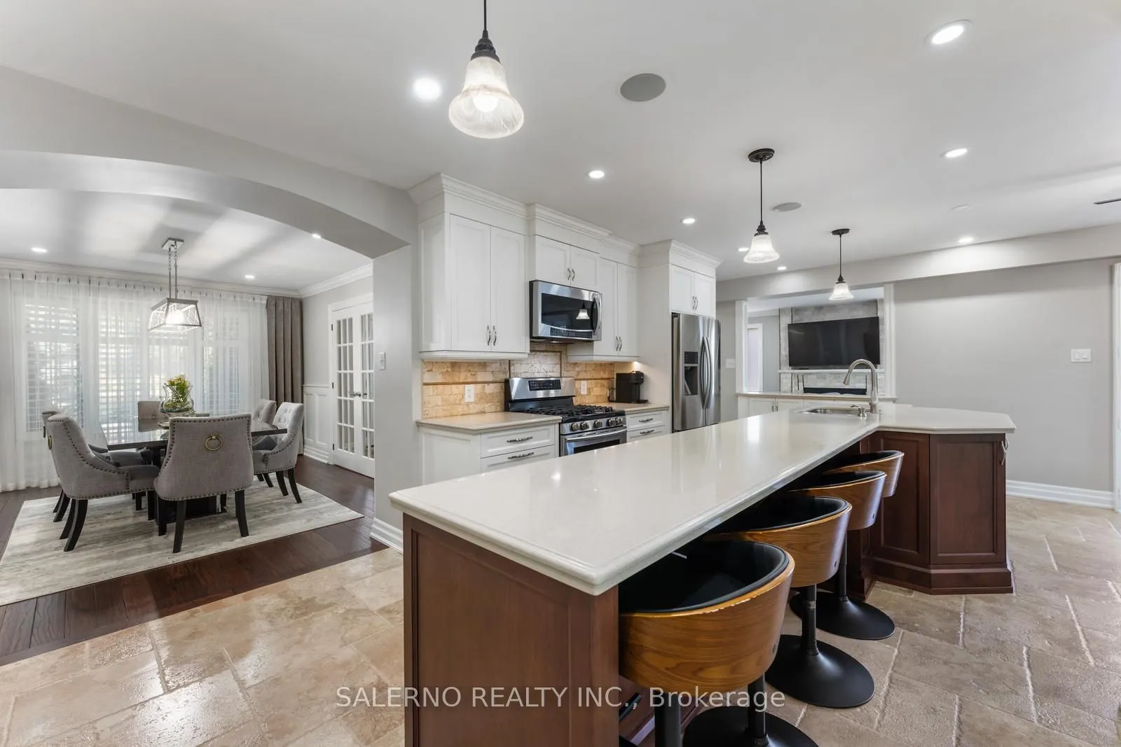 32 Glen Hill Drive