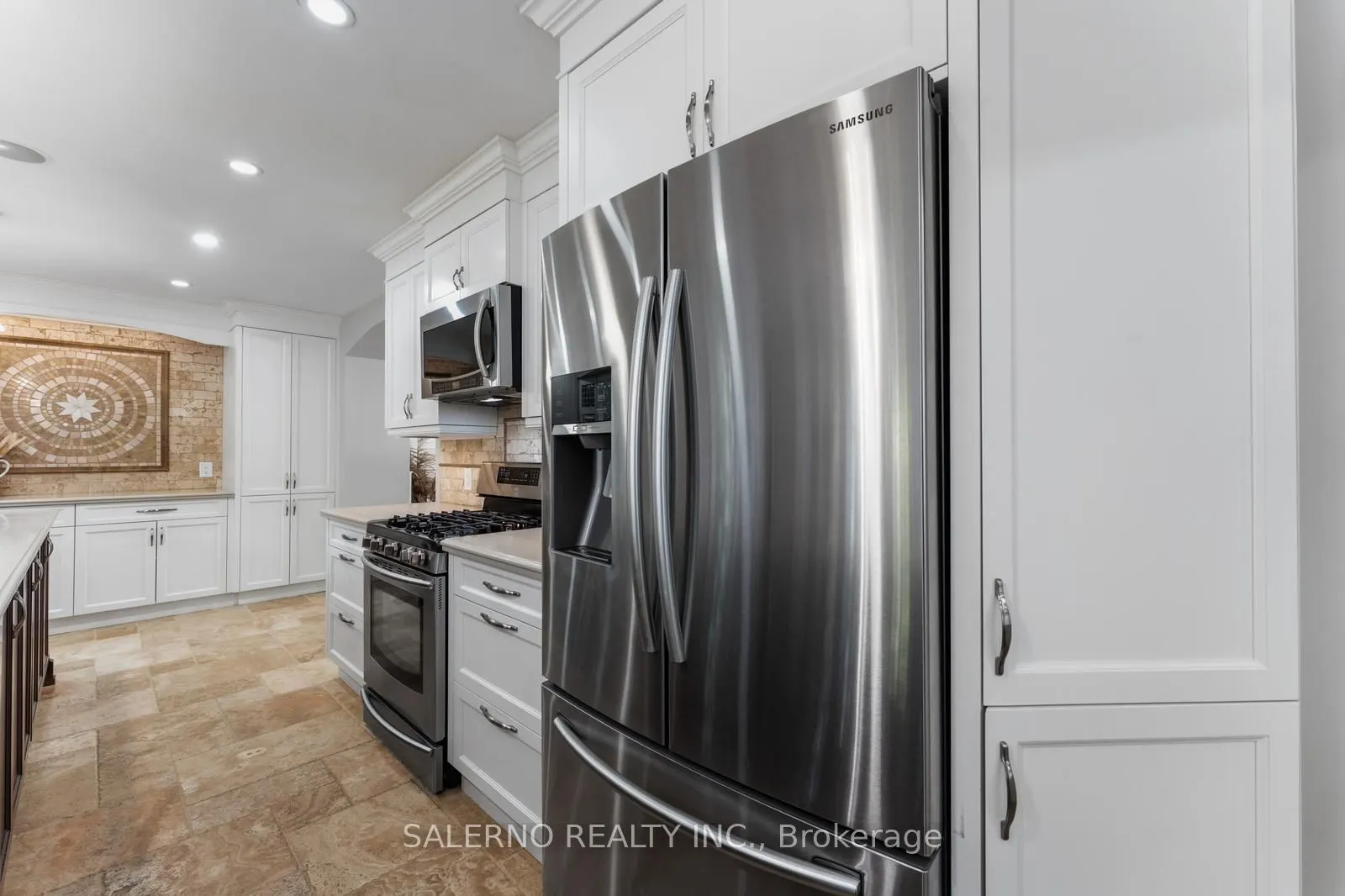 32 Glen Hill Drive