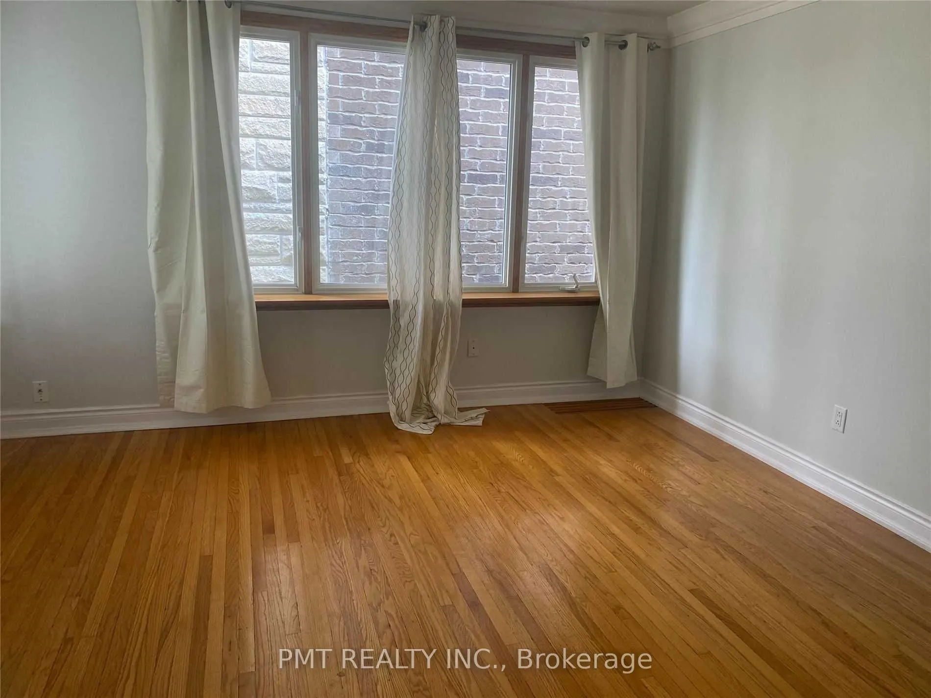 41 Park Street, #Main