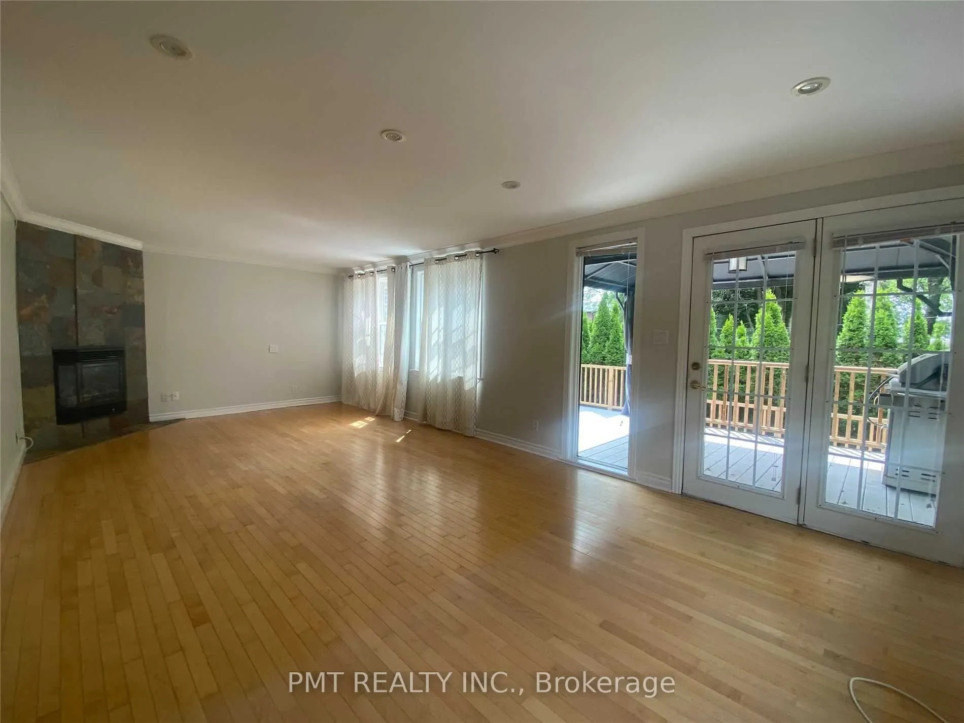 41 Park Street, #Main