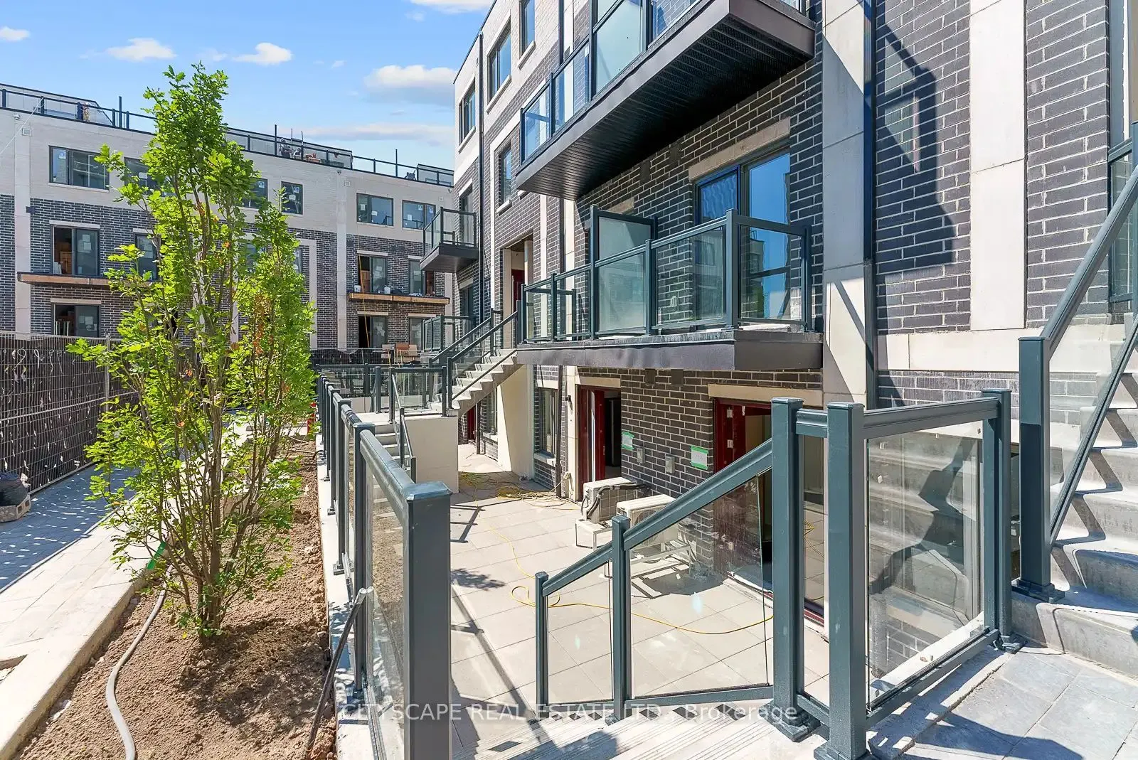 3423 Sheppard Avenue E, #C1-105