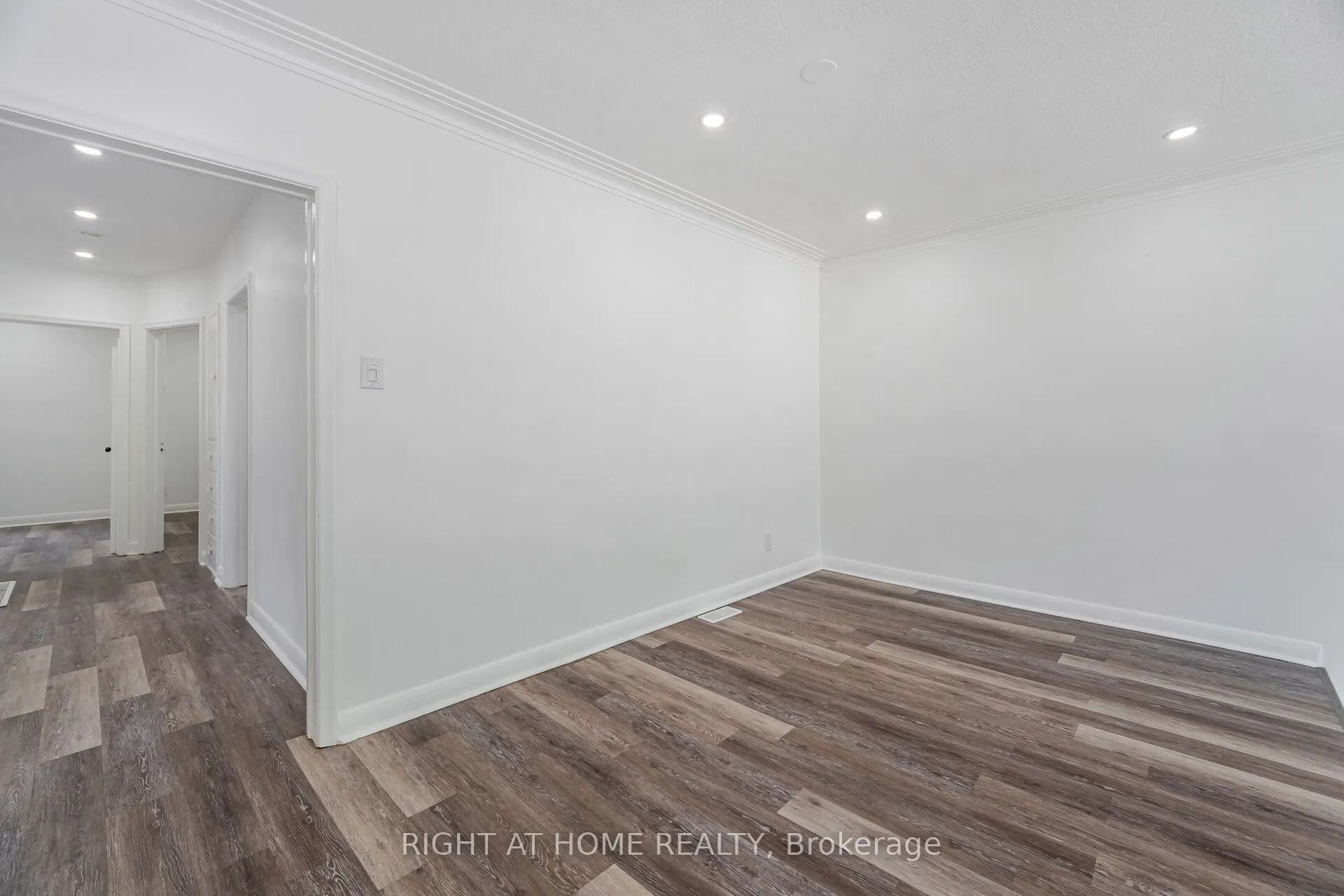 348 Bellamy Road N
