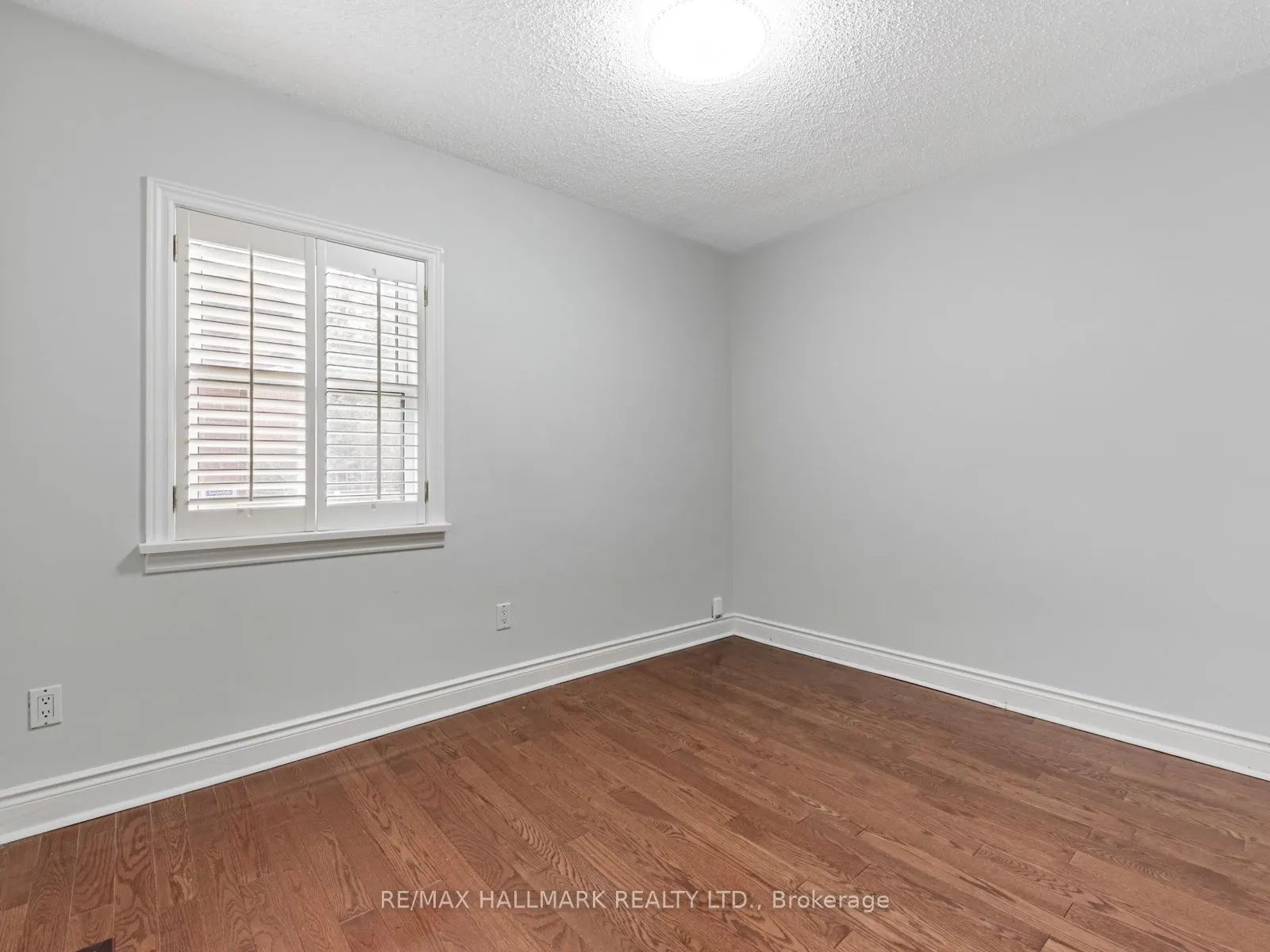 26 Princeway Drive