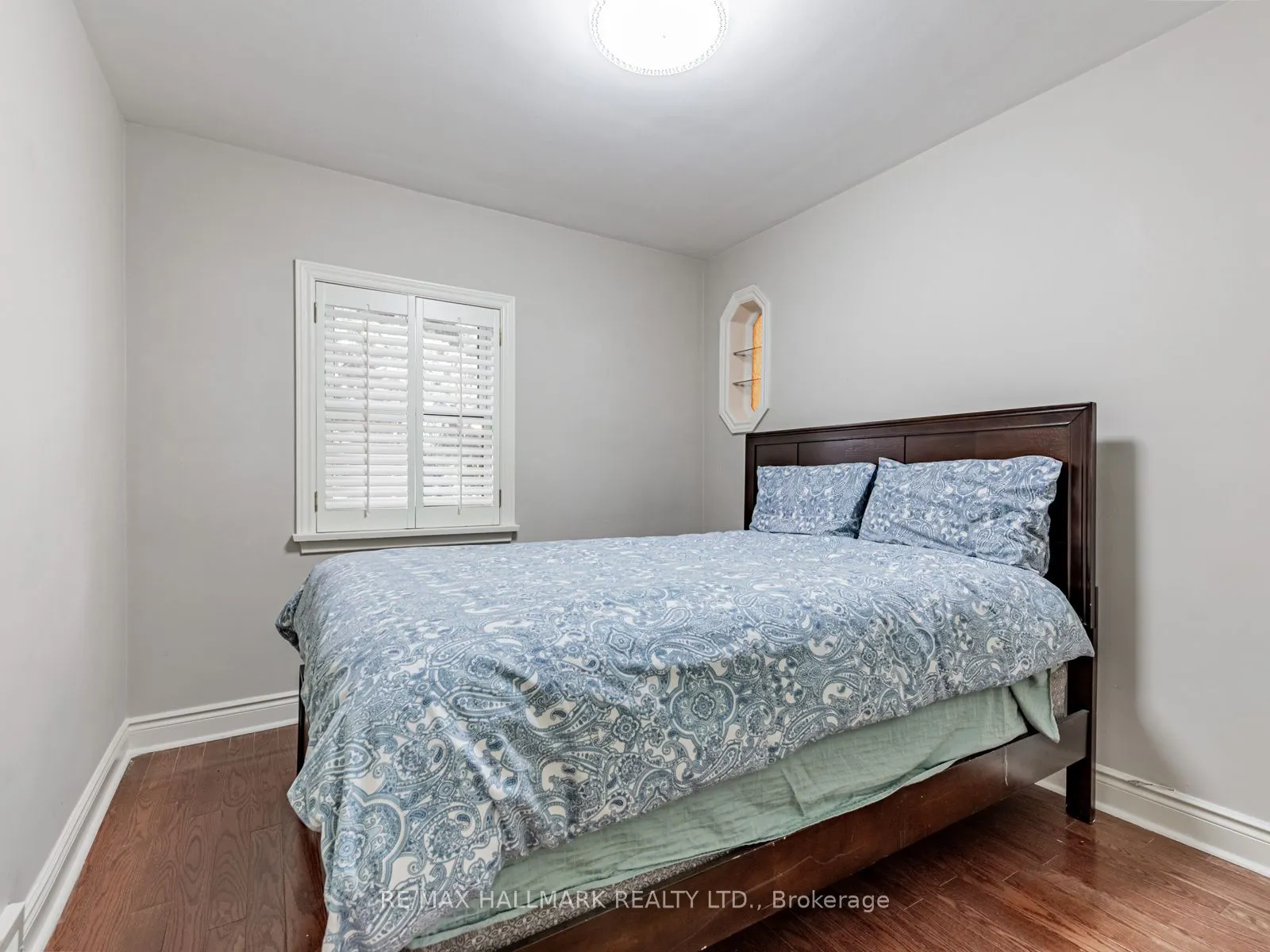 26 Princeway Drive