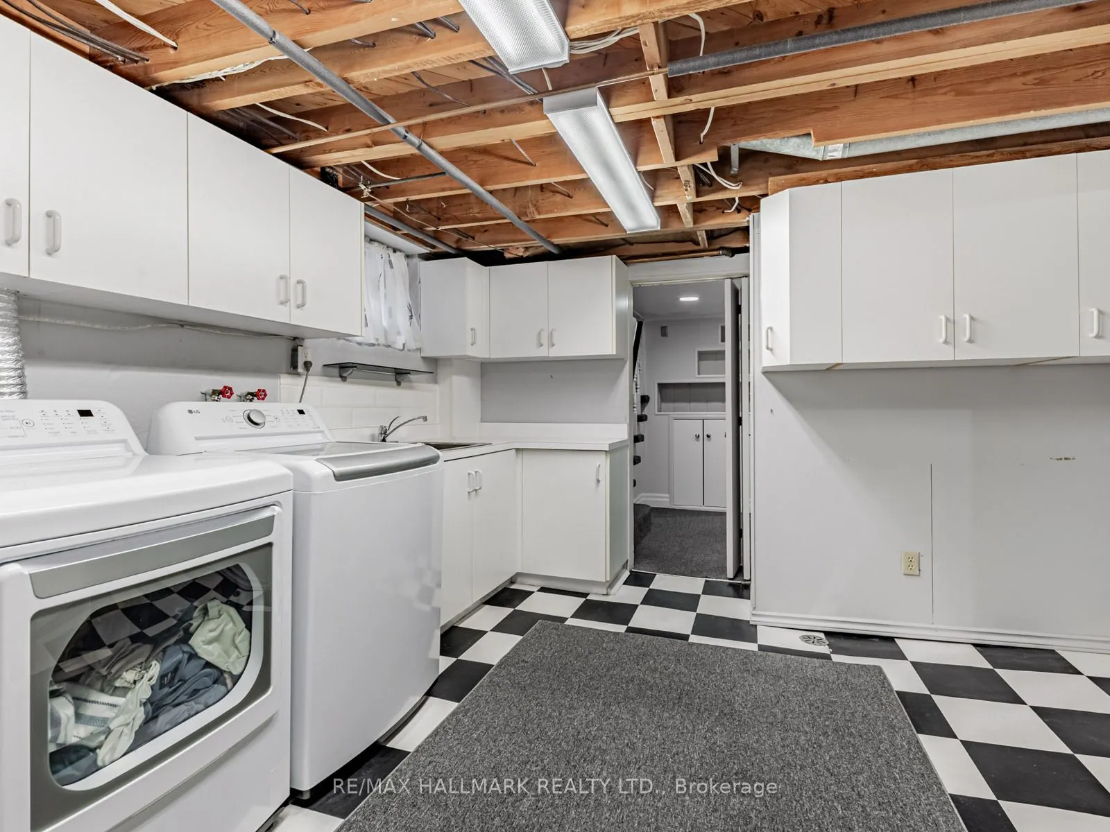 26 Princeway Drive