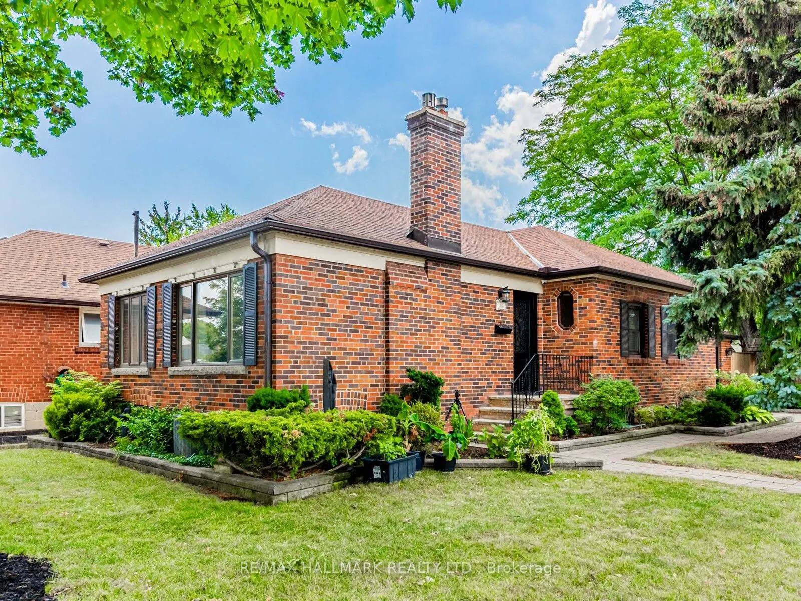 26 Princeway Drive