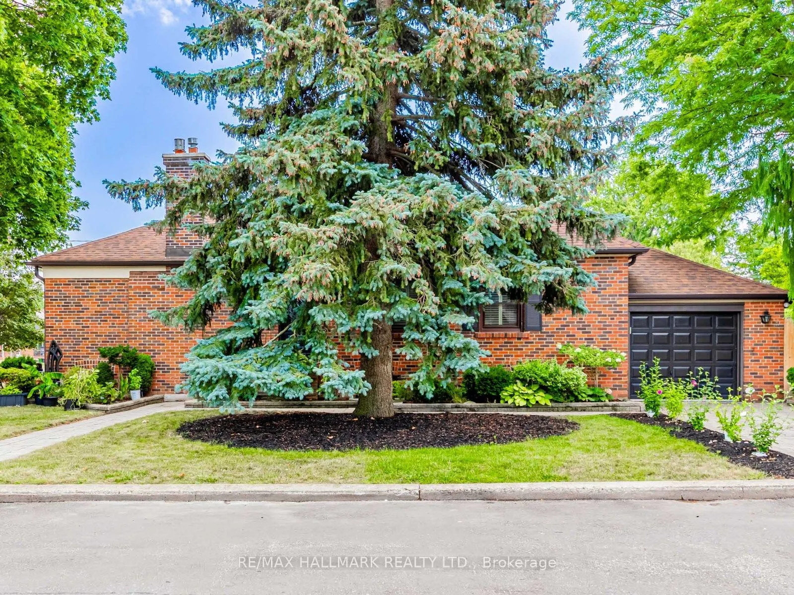 26 Princeway Drive