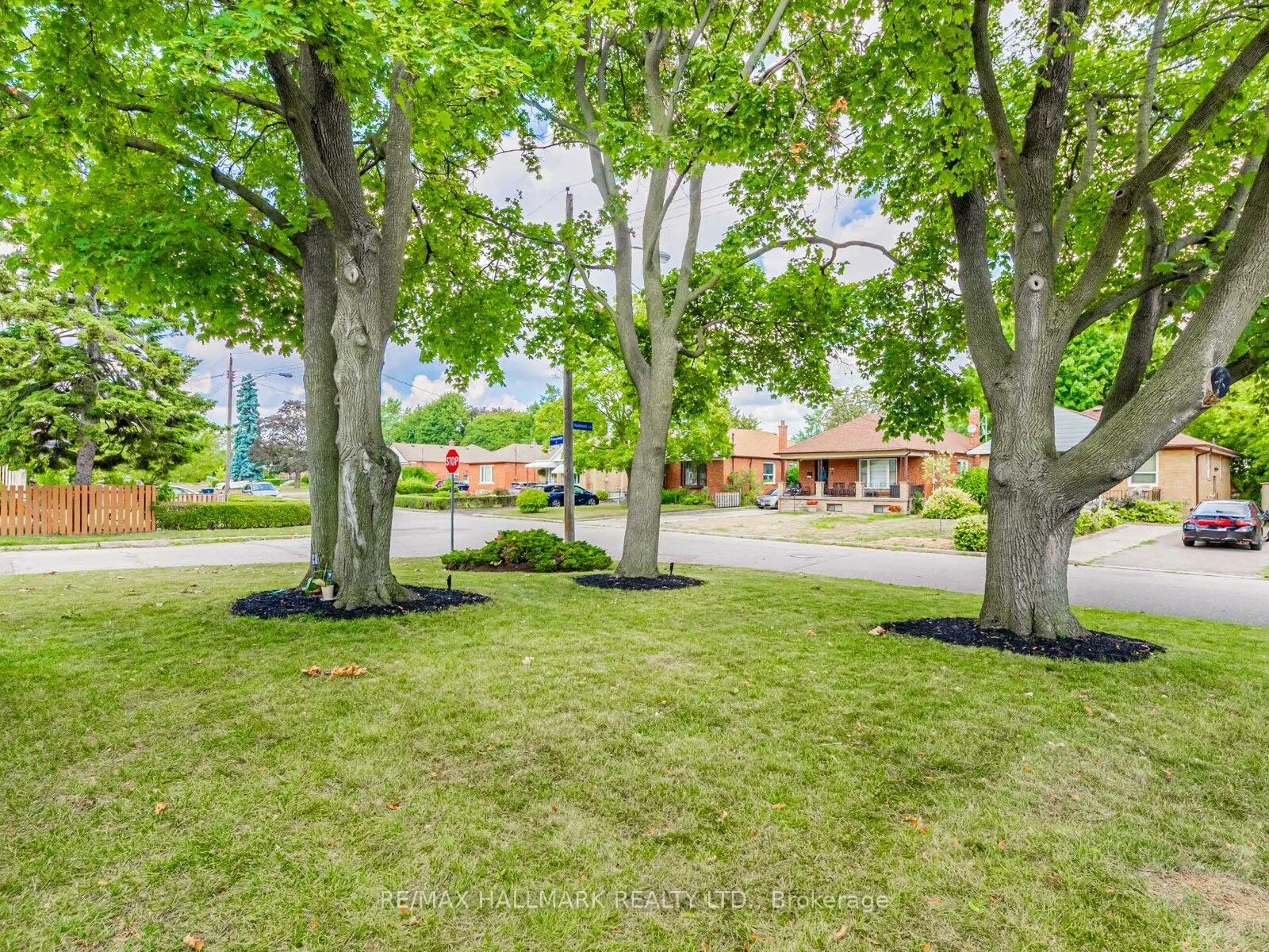 26 Princeway Drive