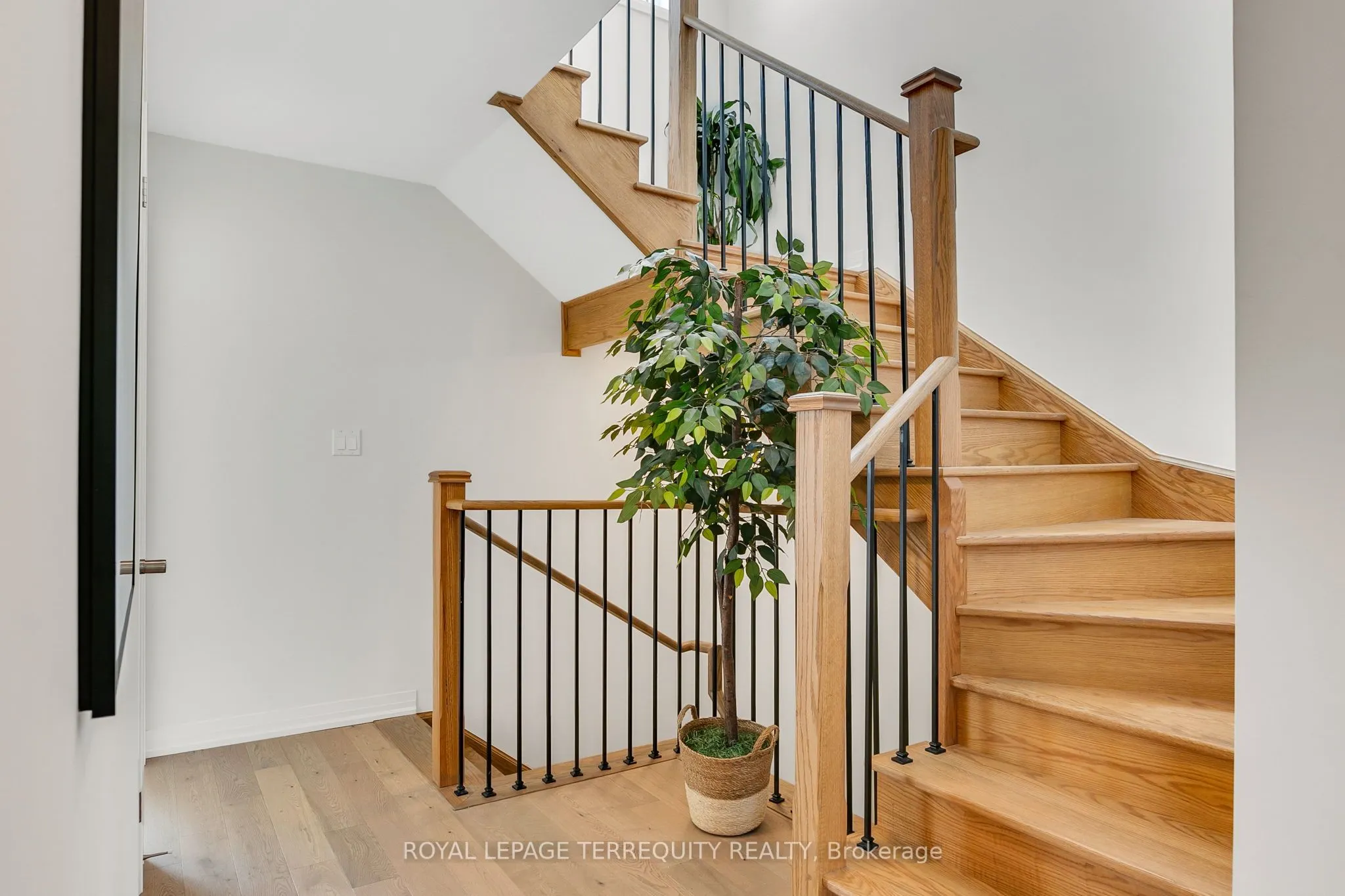26 Klein Way