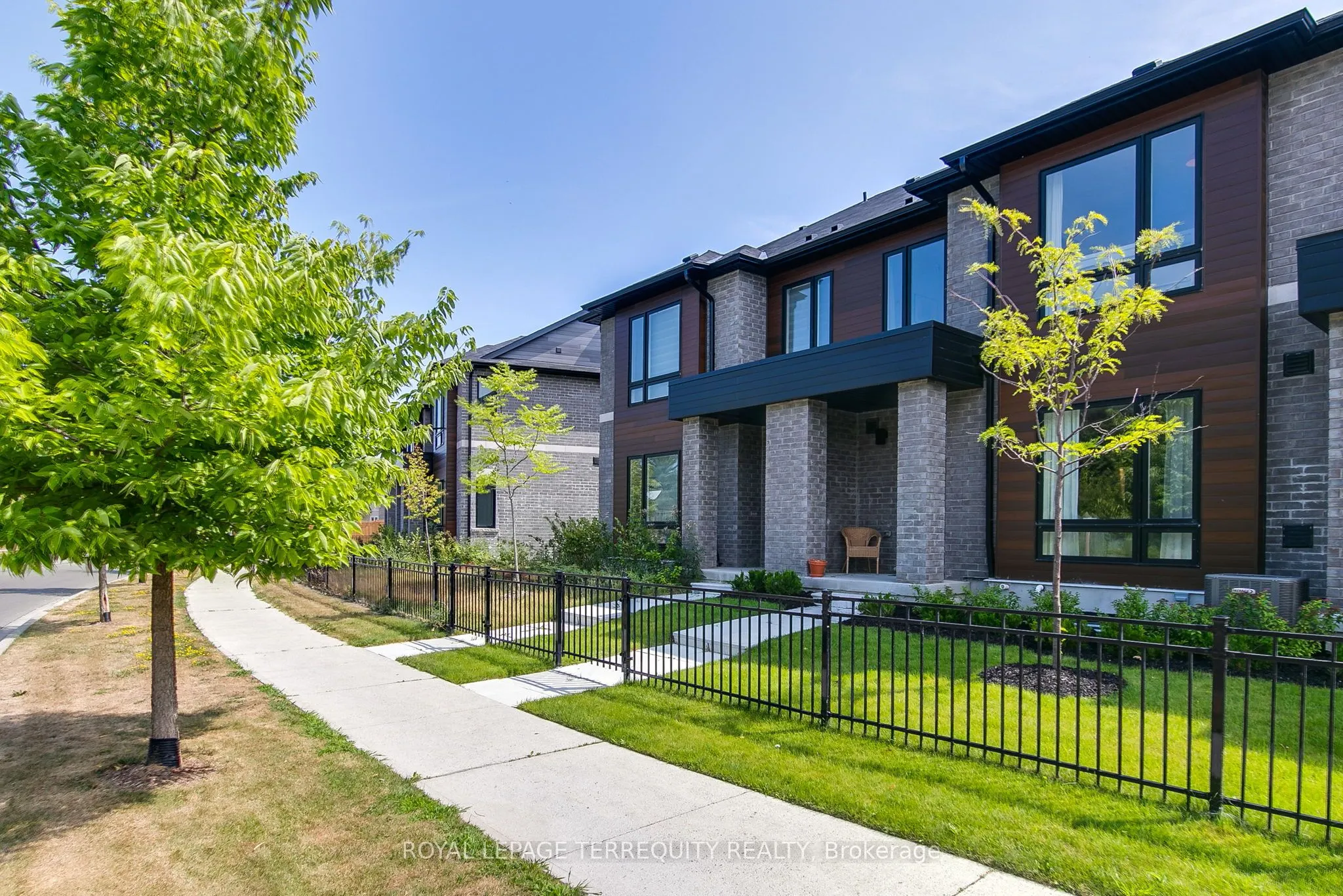 26 Klein Way