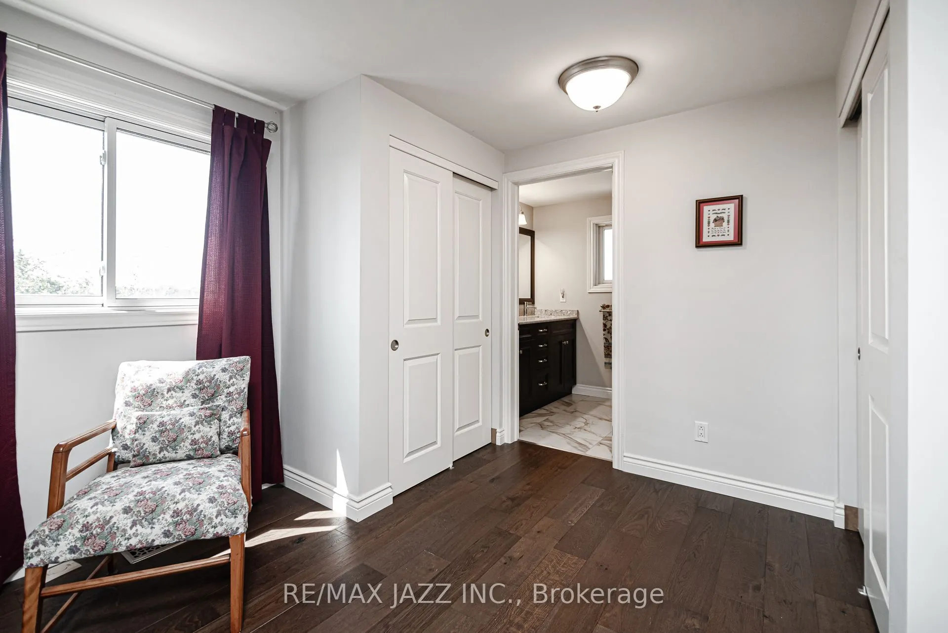 1404 Holt Road