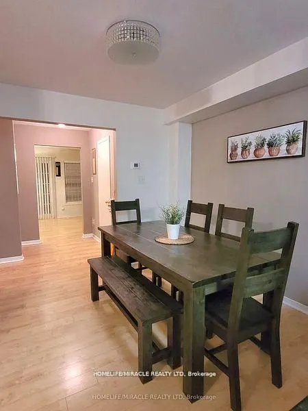 22 Exchequer Place, #25