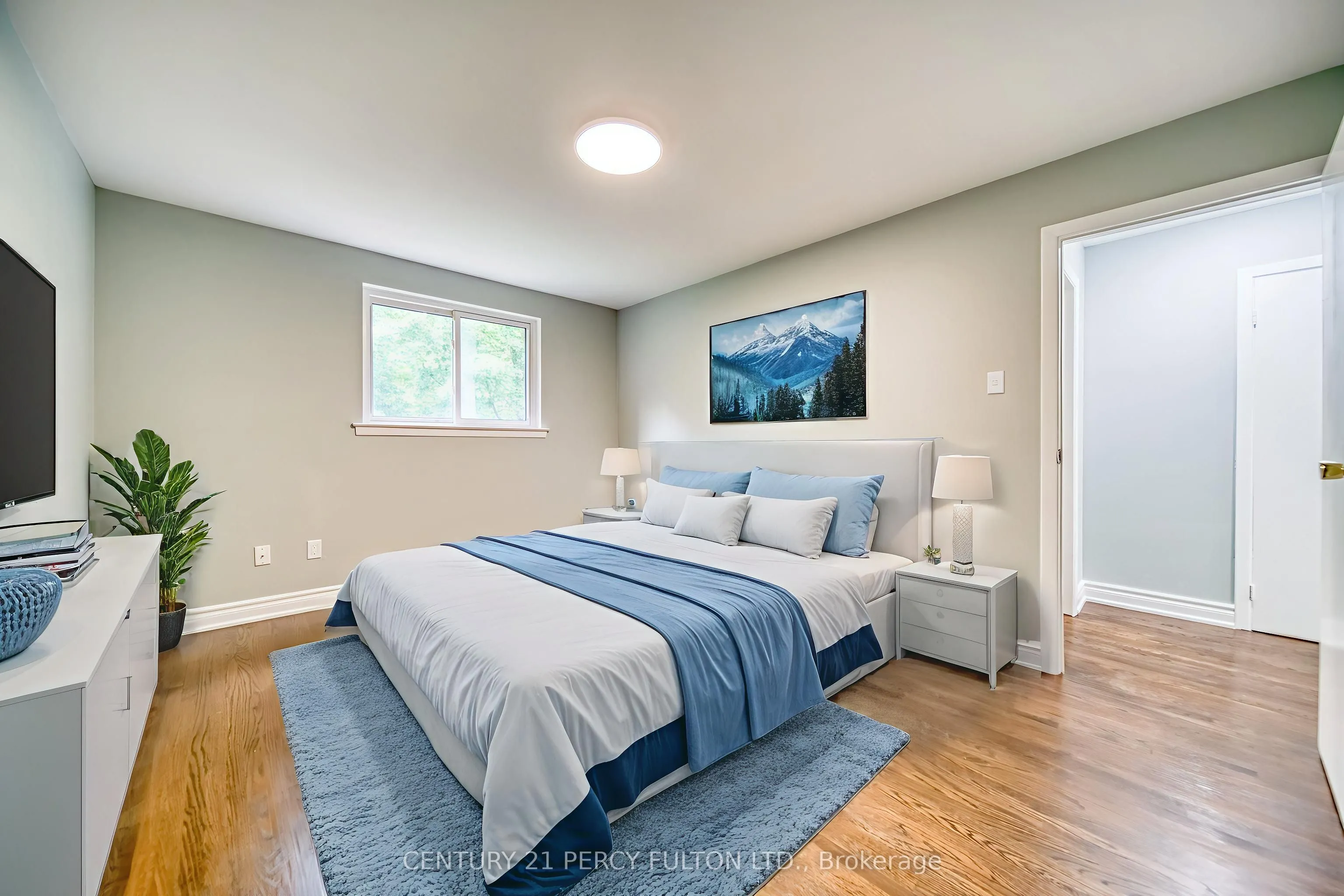 925 Bayly Street, #107