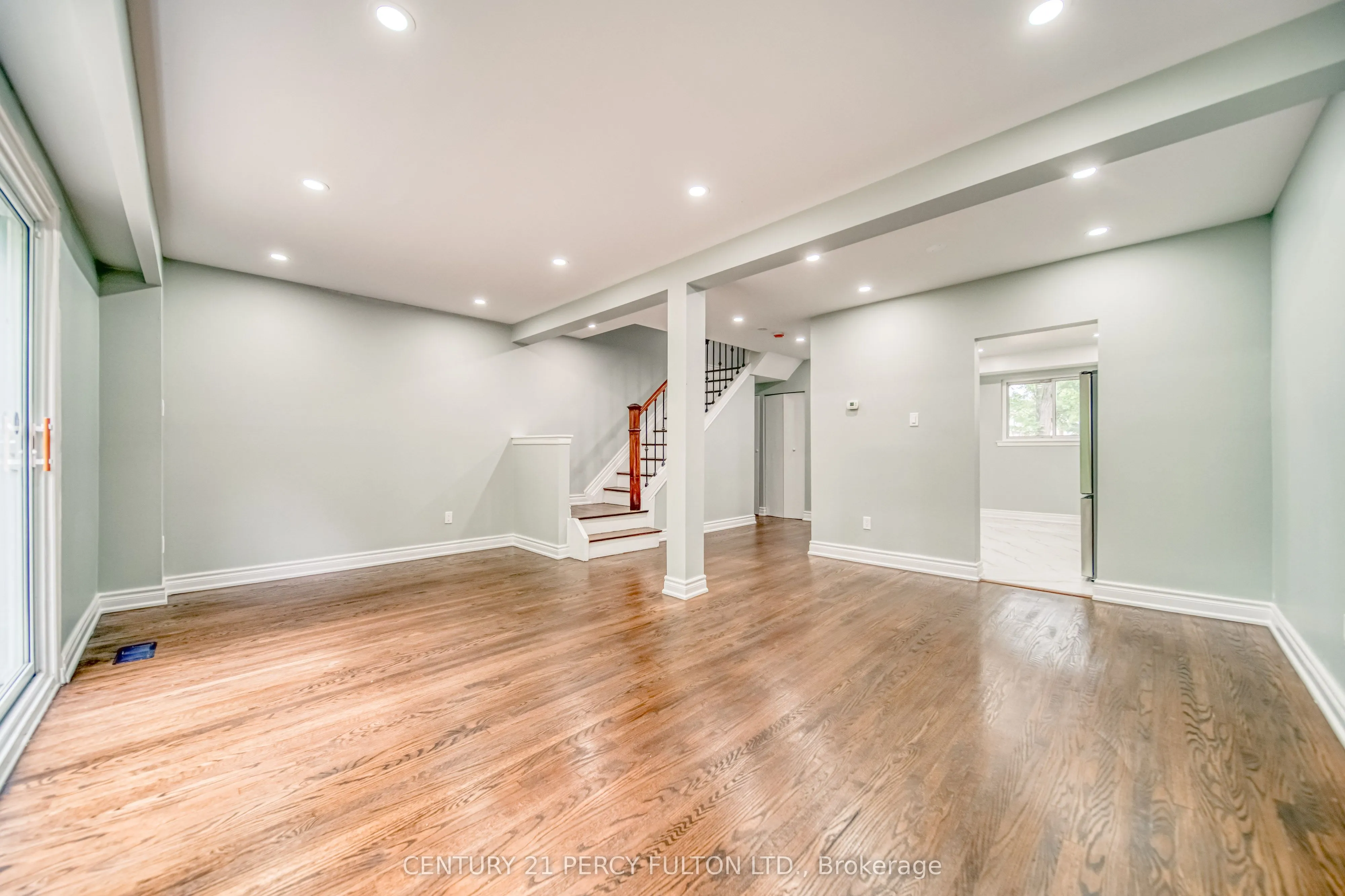 925 Bayly Street, #107