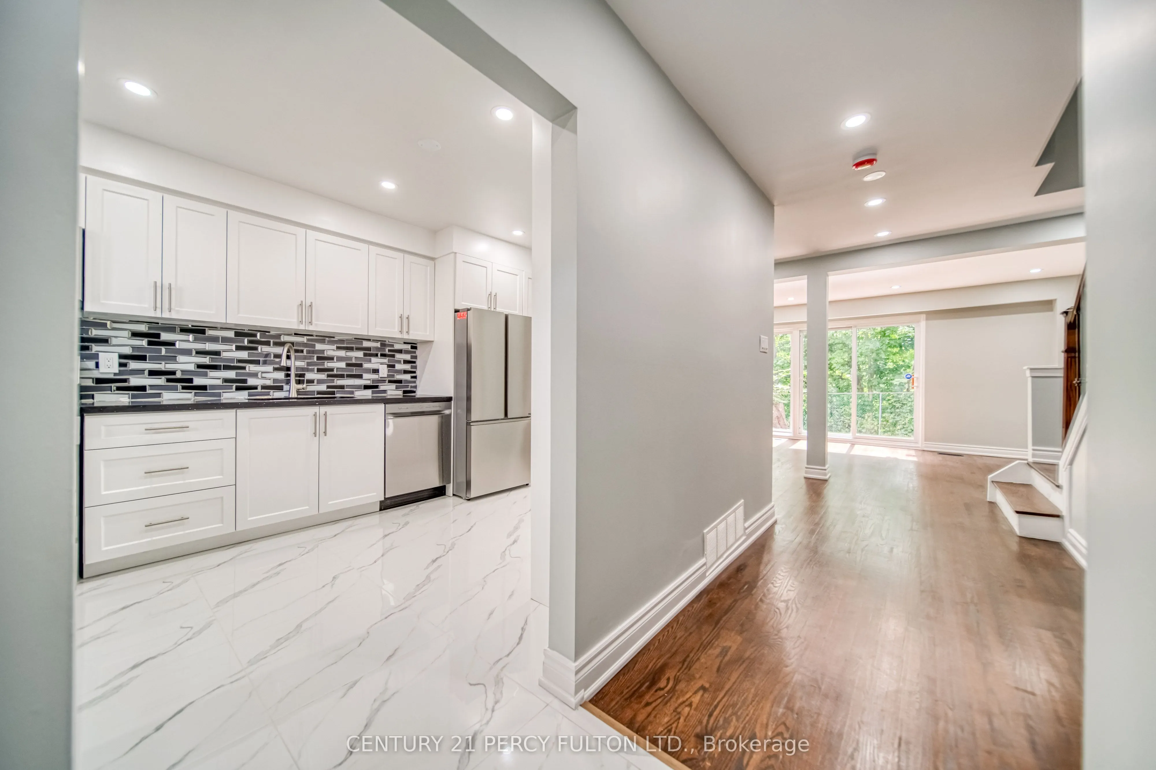 925 Bayly Street, #107