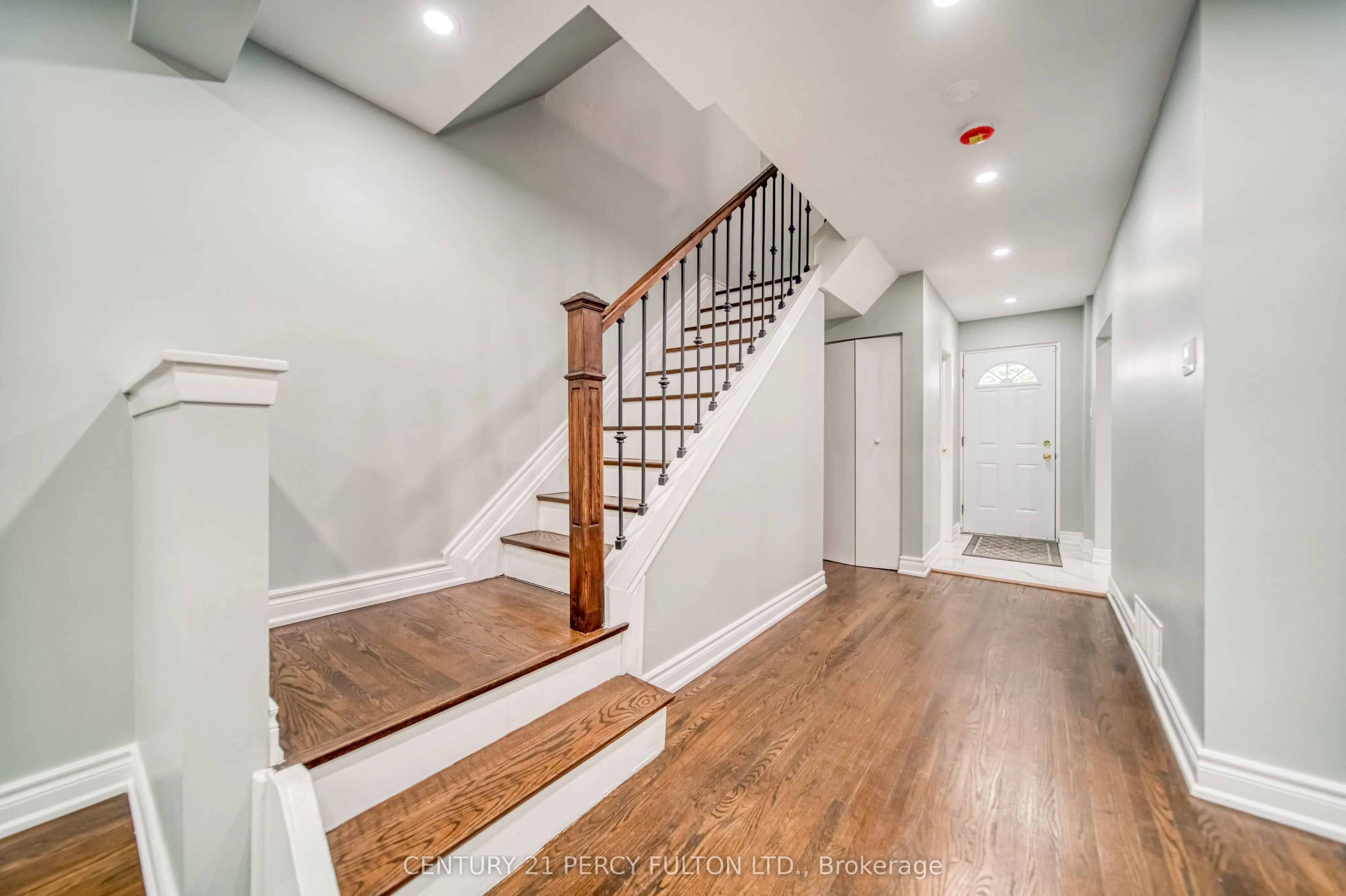 925 Bayly Street, #107
