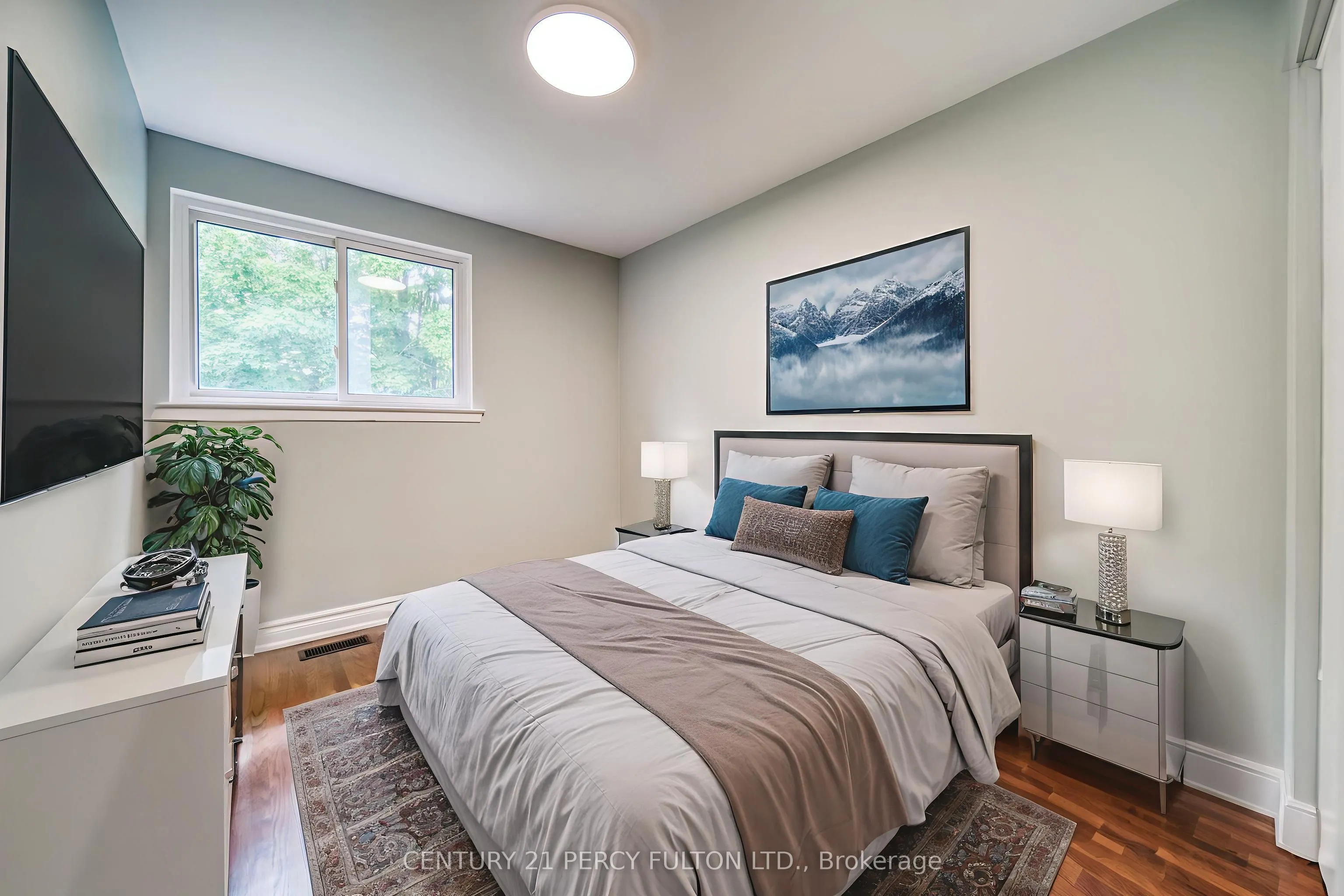 925 Bayly Street, #107