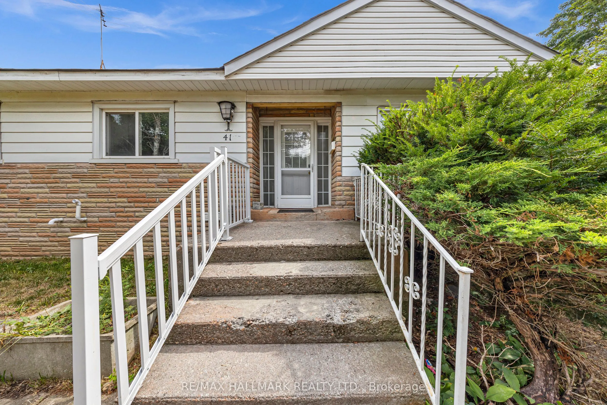 41 Minnacote Avenue
