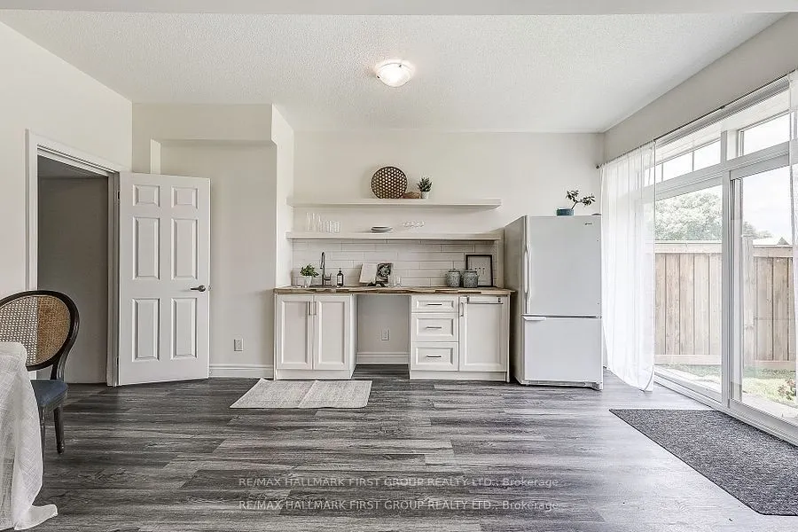 16 Beaverdams Drive