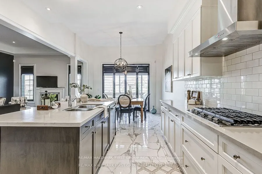 16 Beaverdams Drive