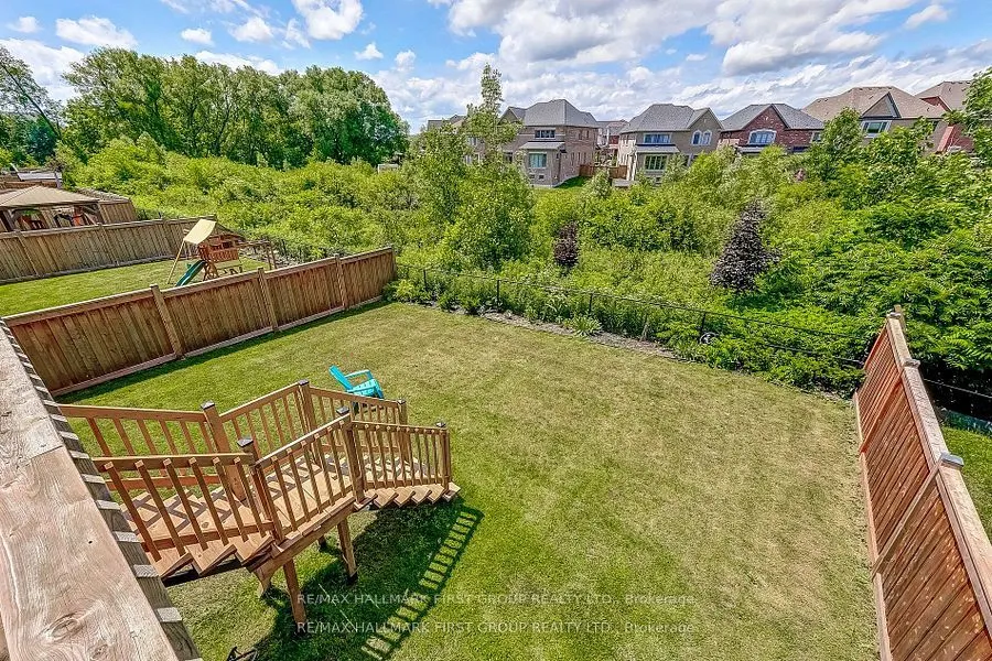 16 Beaverdams Drive