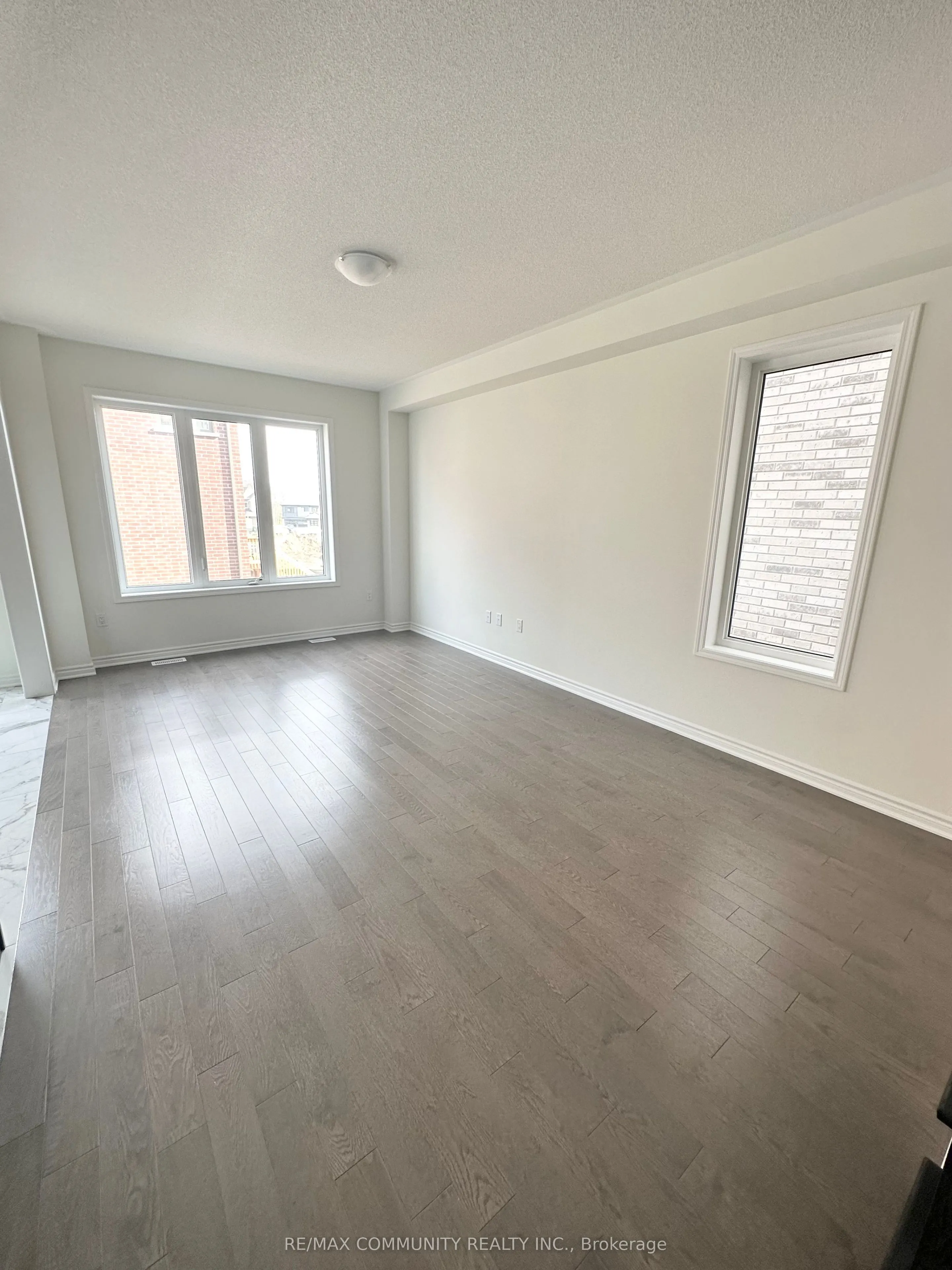 3023 Hollyberry Trail
