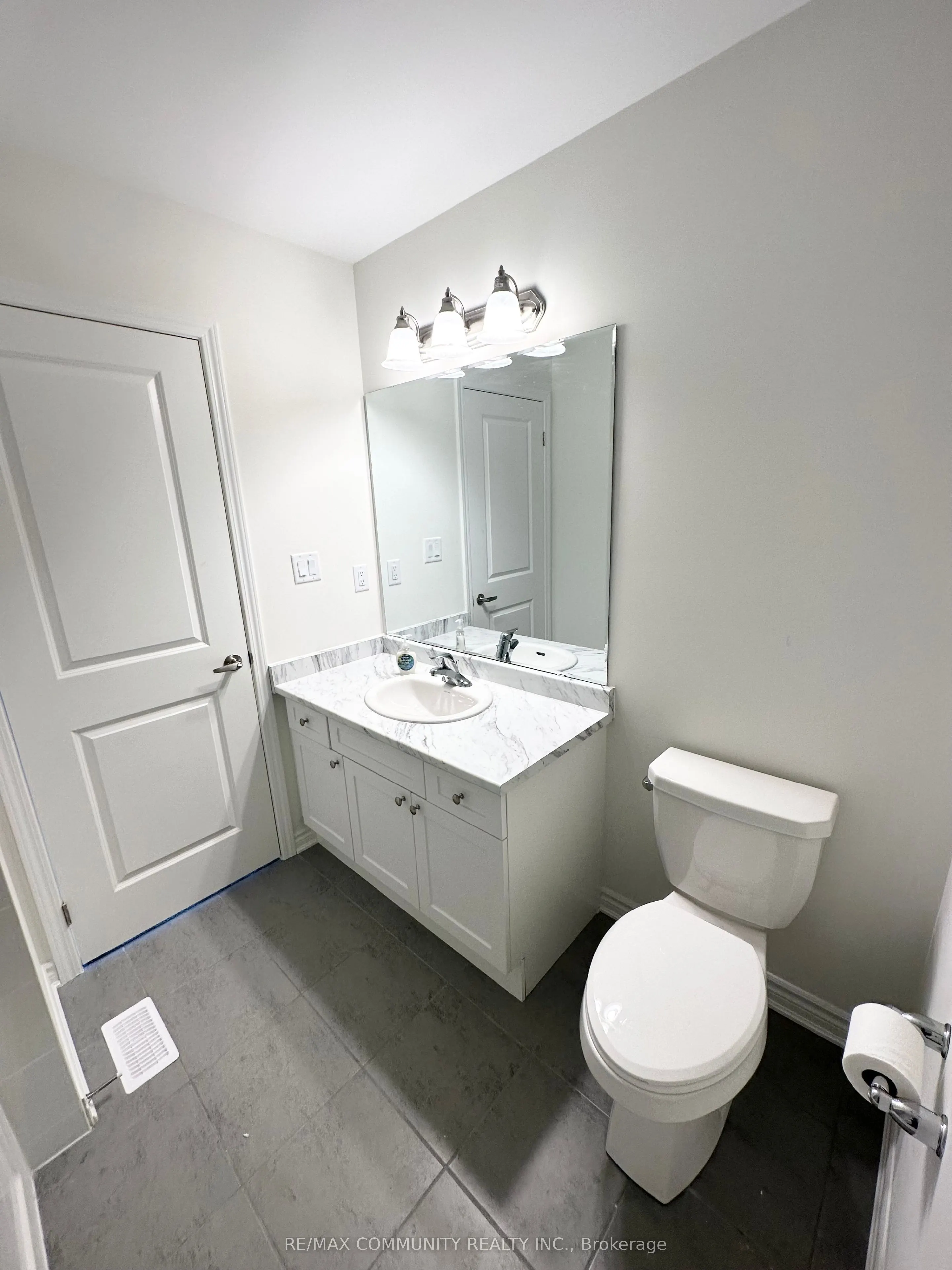 3023 Hollyberry Trail
