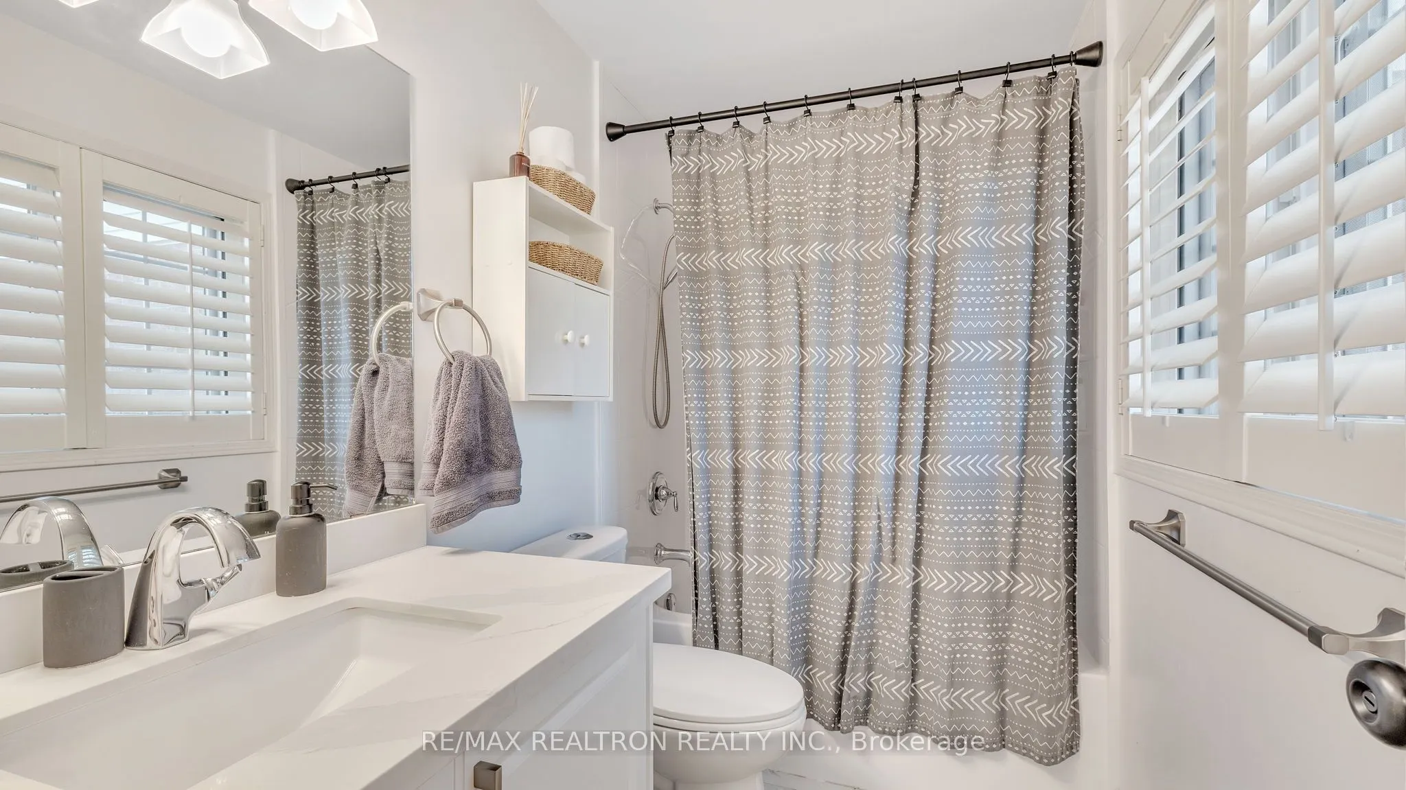 22 Macintyre Lane, #11